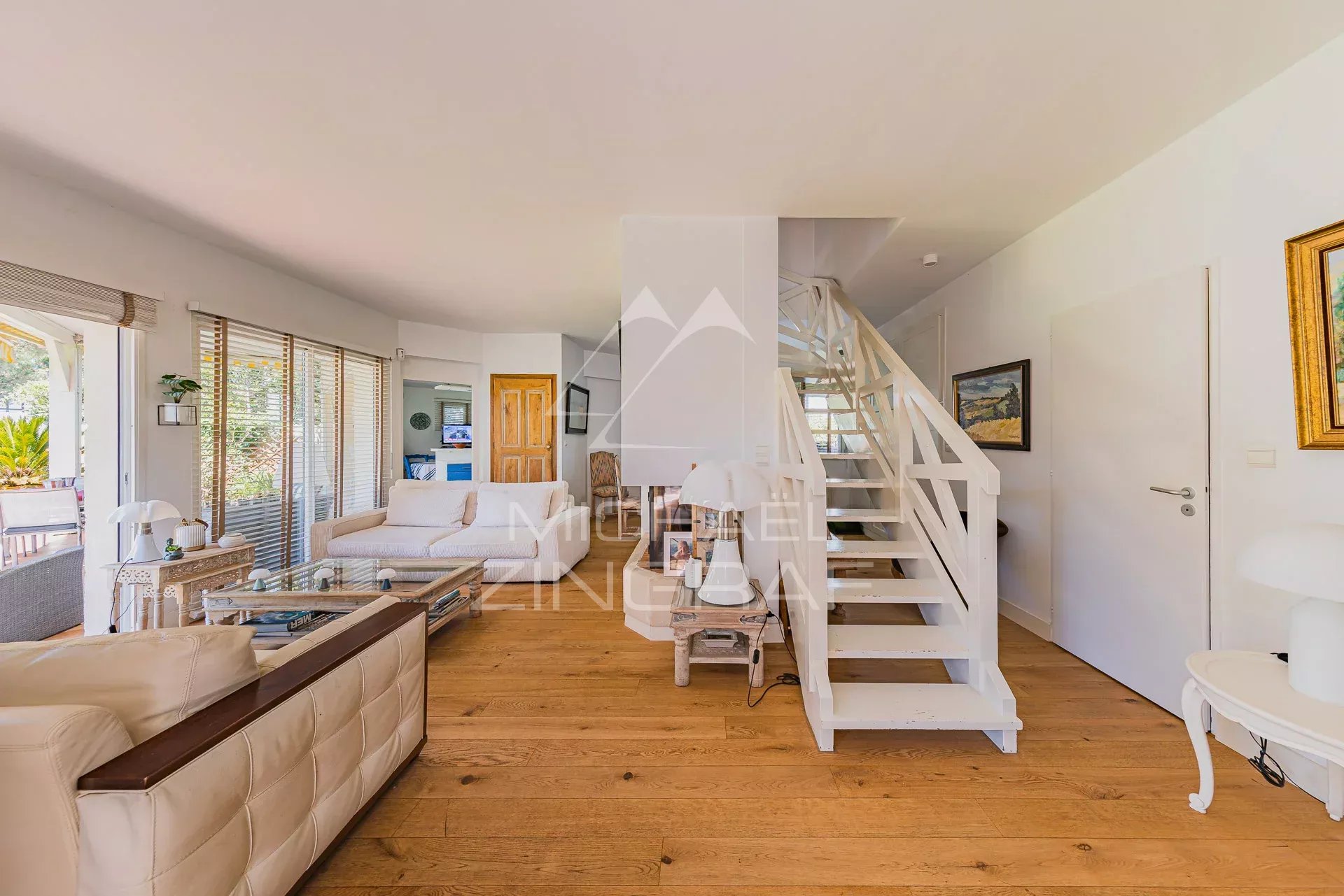 Pyla-sur-Mer – Elegant Villa Just Steps from the Beach