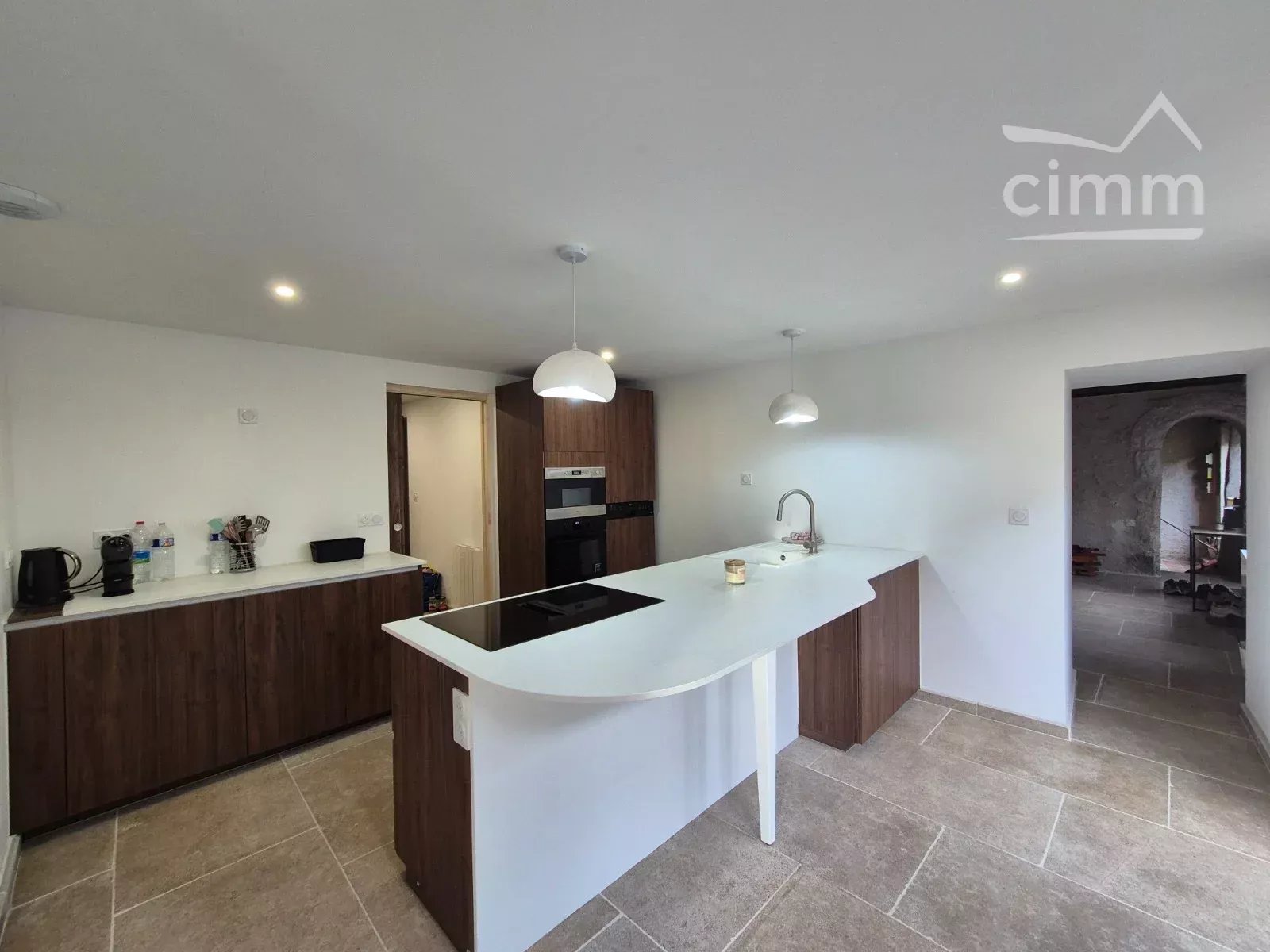 Maison de 150 m² avec 6 chambres, cave voûtée et double garage – Menars – Terrain 1 350 m²