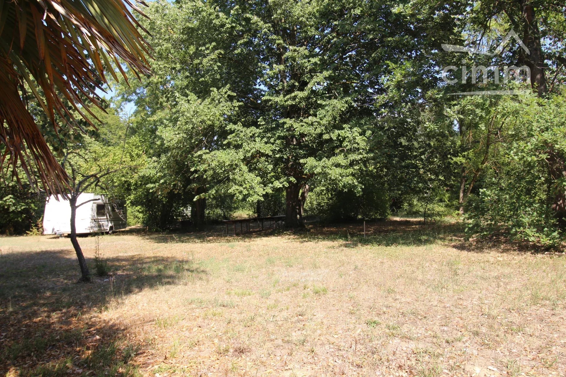 Villa of 212 m² of living space with an independent dwelling on a 5340 m² plot