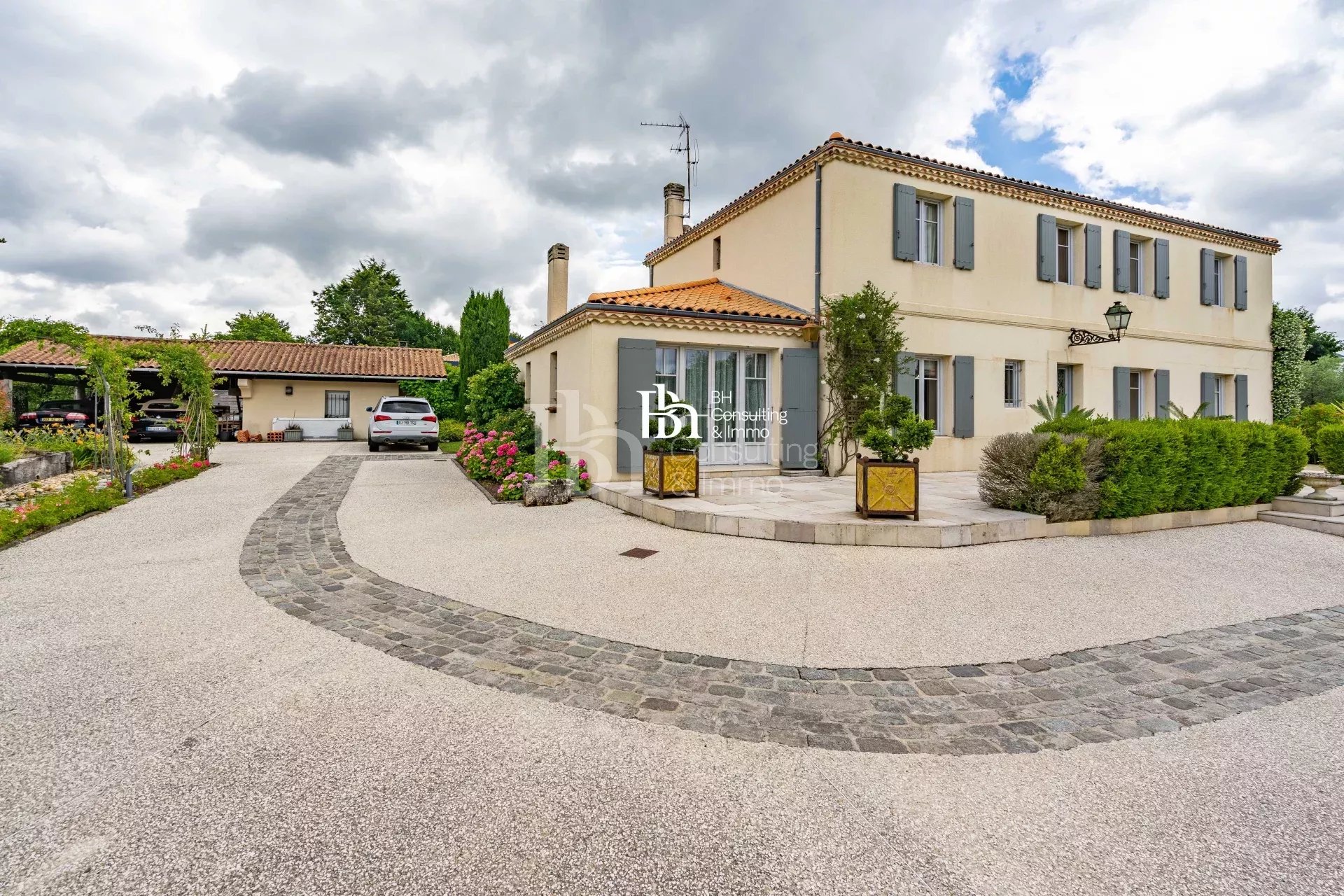 Bastide à Léognan