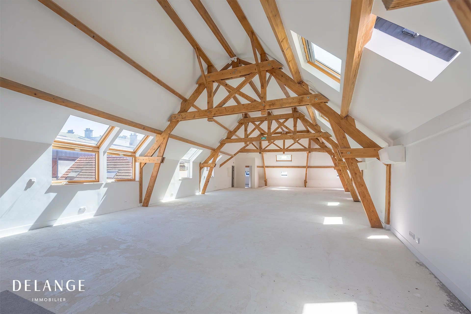 Loft 177 m² EPC A · Mixed use