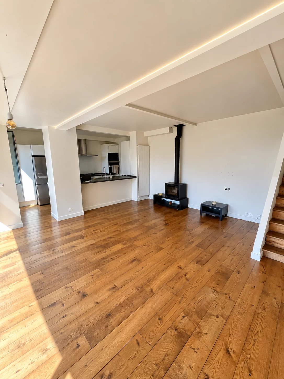 MONTREUIL CENTRE-VILLE – MAISON D’ARCHITECTE AVEC JARDIN – 165,51 M²