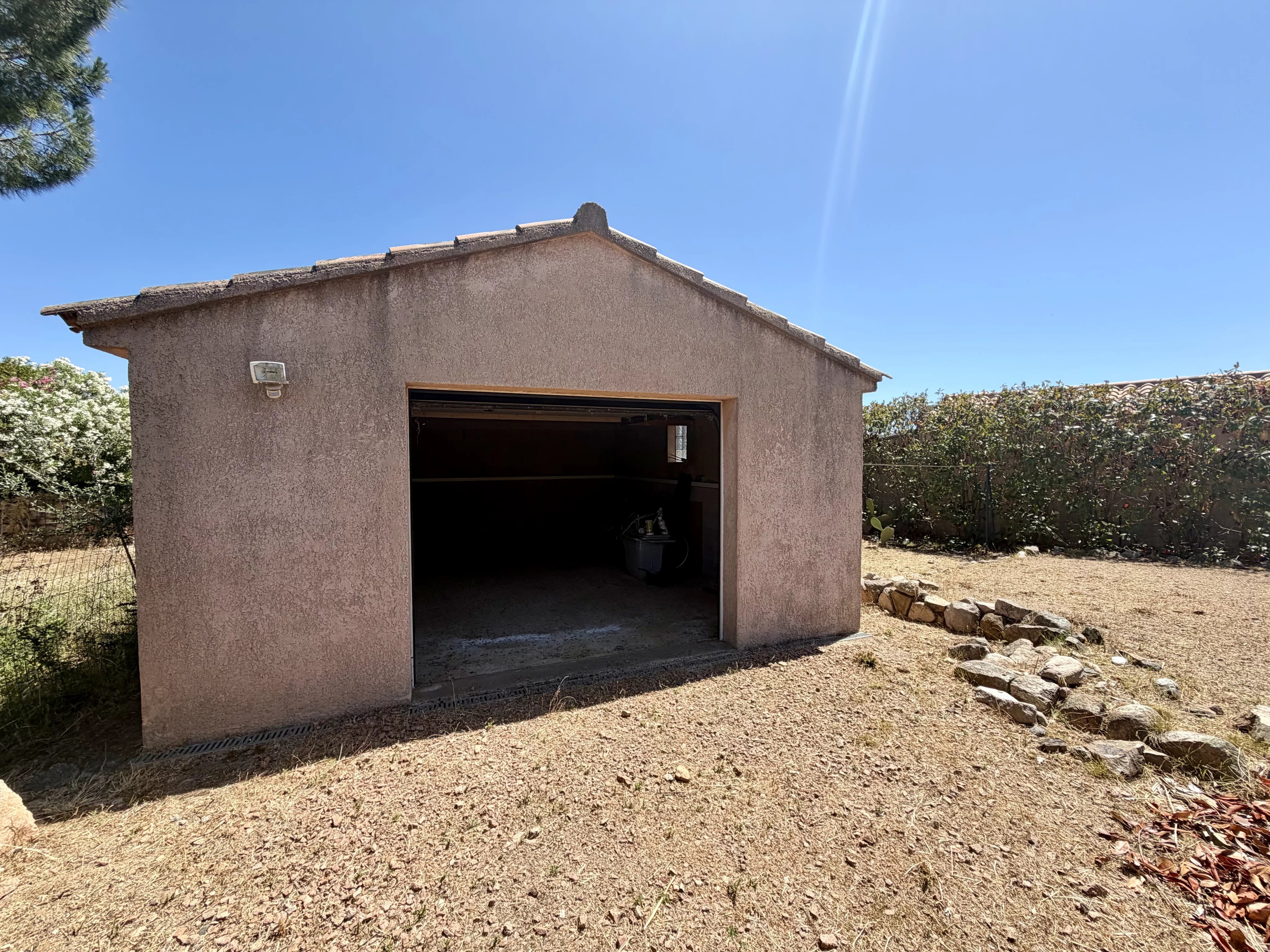 T4 House with Garage in Sainte Lucie