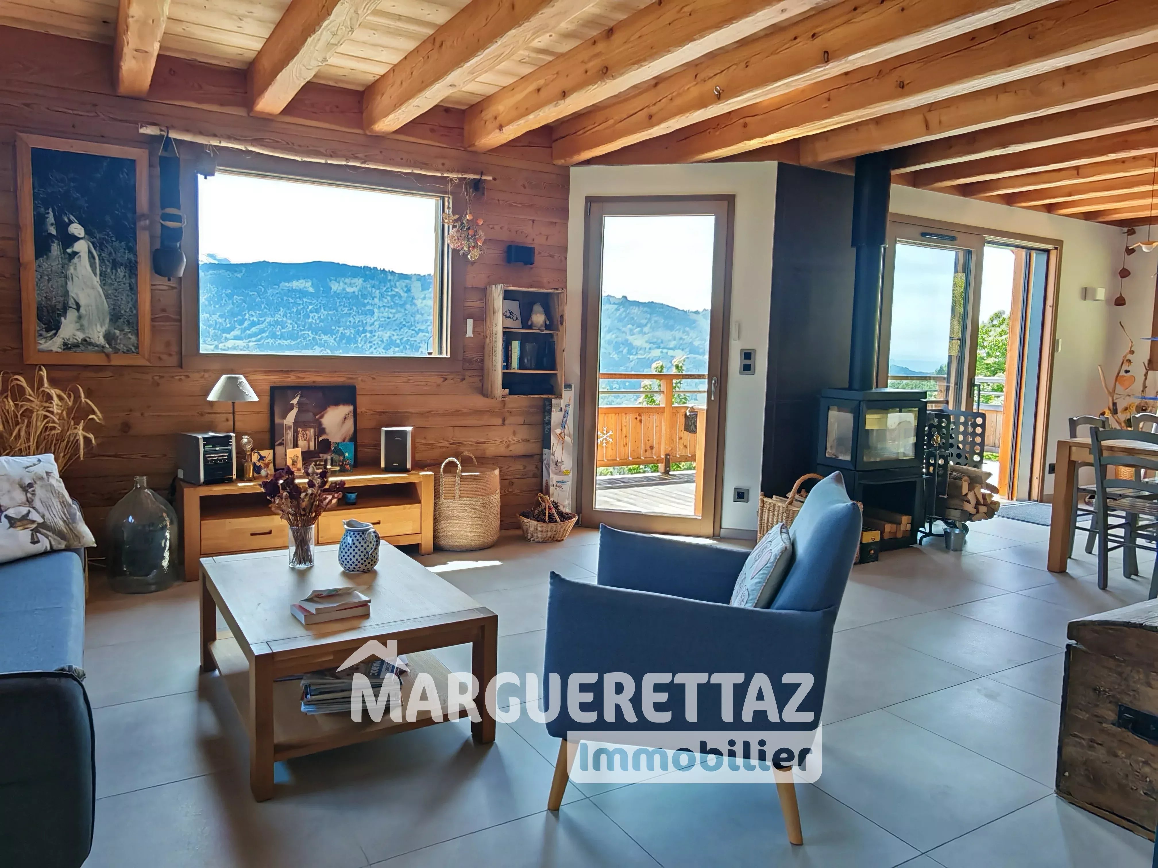 Chalet 4 pièces avec vue panoramique à Verchaix
