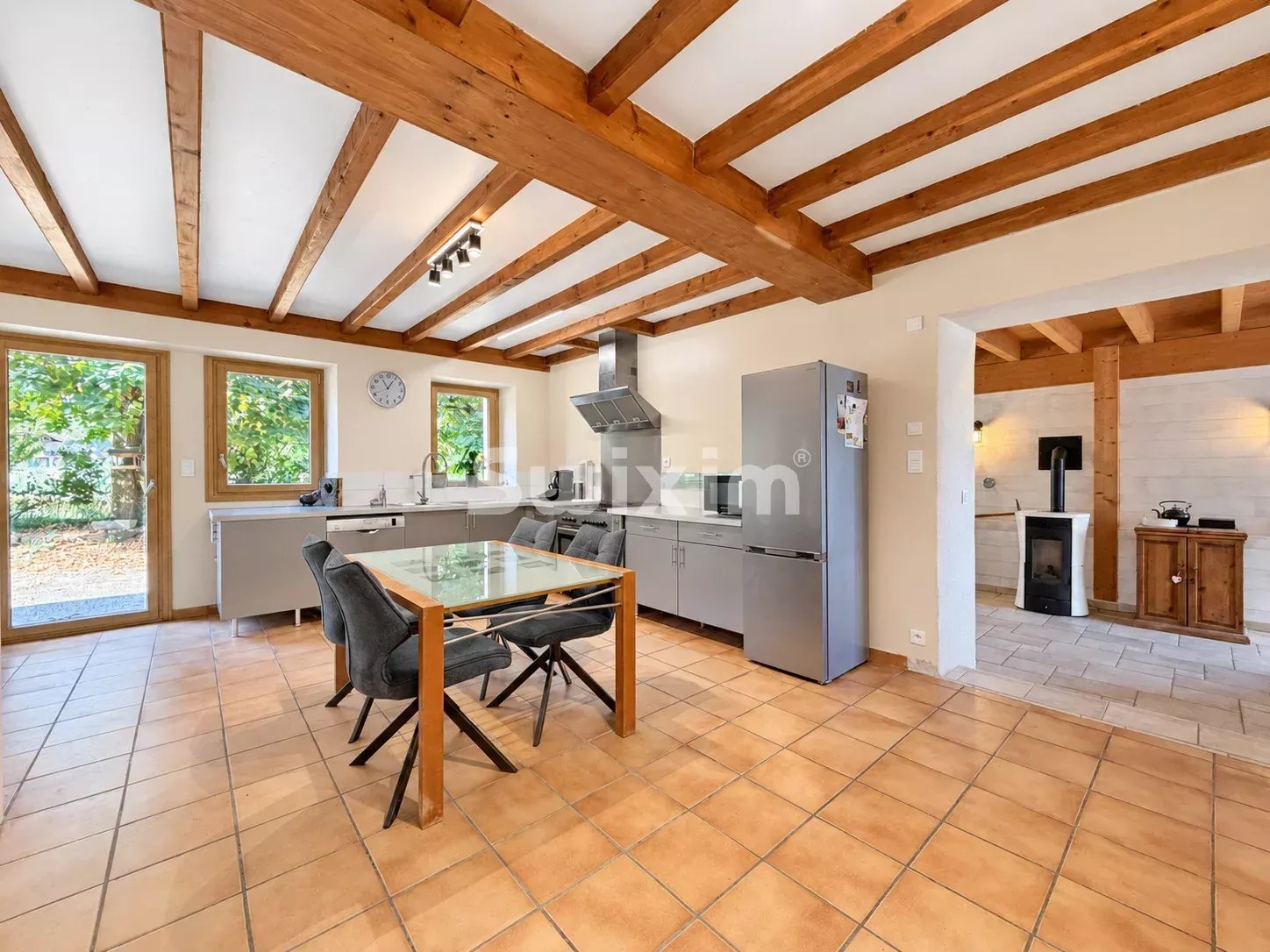 PROPRIÉTÉ D’EXCEPTION – 300 m² – 2,7 HECTARES – PISCINE – INSTALLATIONS ÉQUESTRES – DPE A