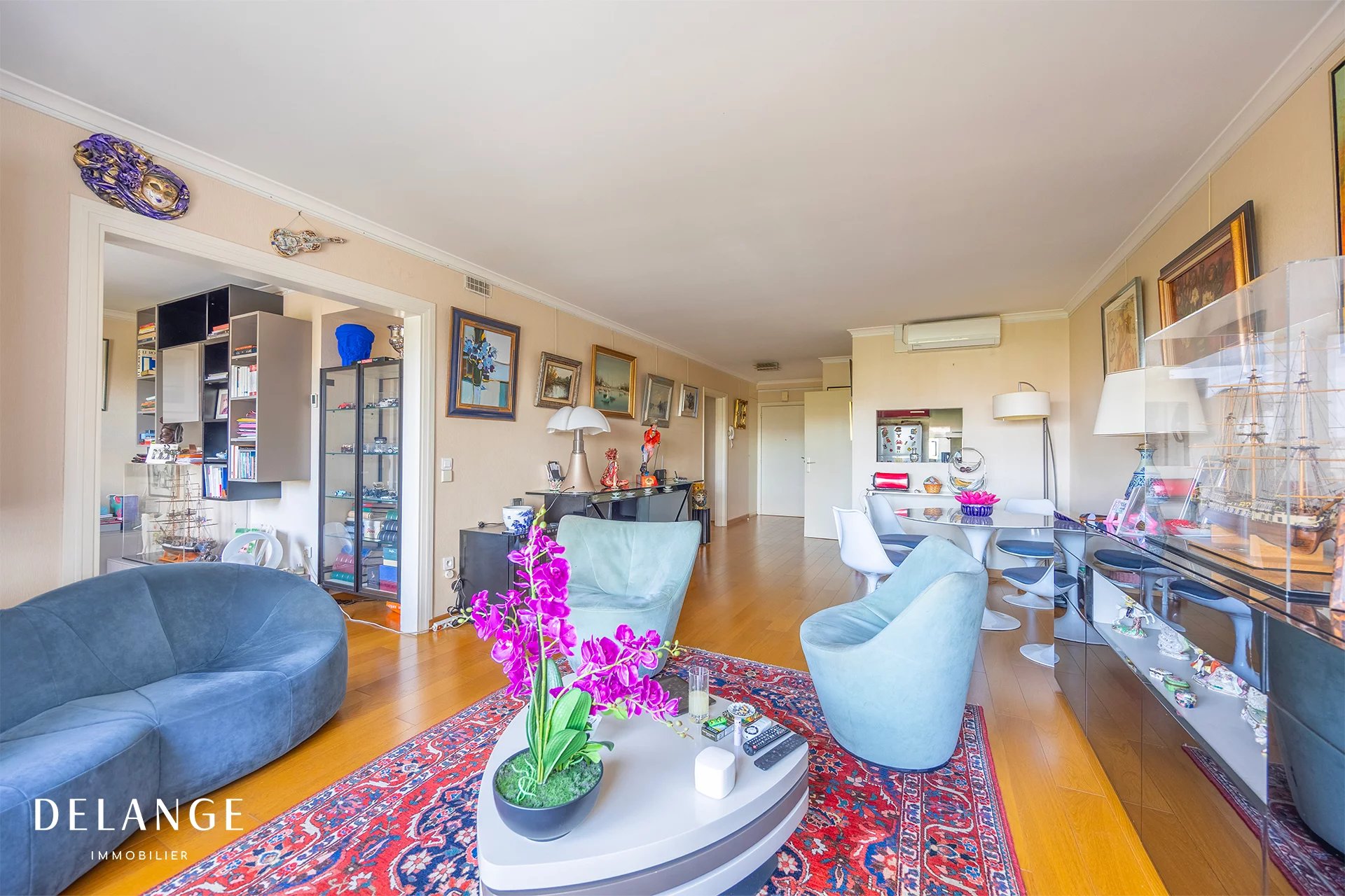 PARIS 17 - TERNES - 3 ROOMS 74M² - SECURE SERVICE RESIDENCE