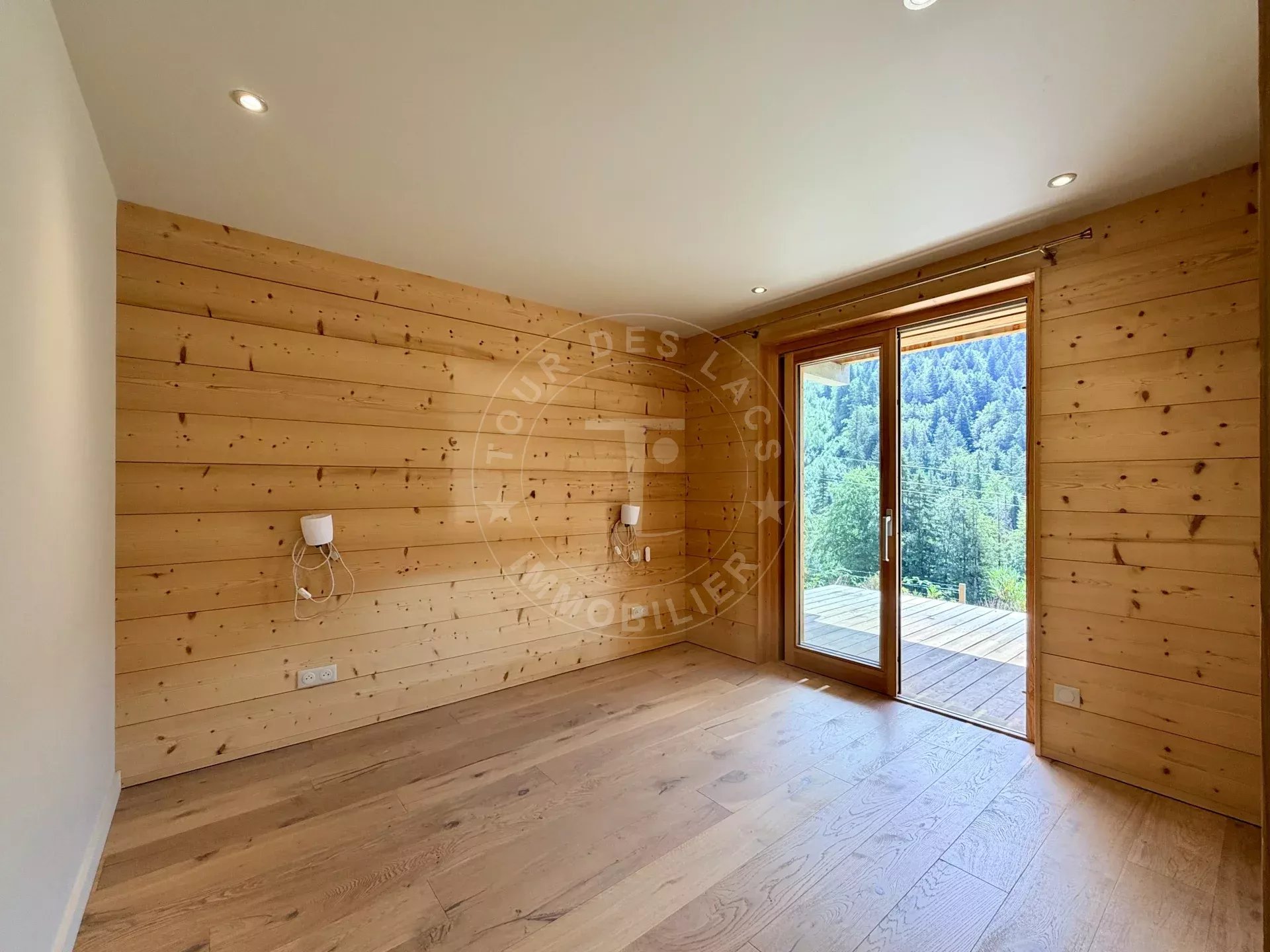St Jean de Sixt - Chalet de 2022 plein centre de 3 chambres – au calme