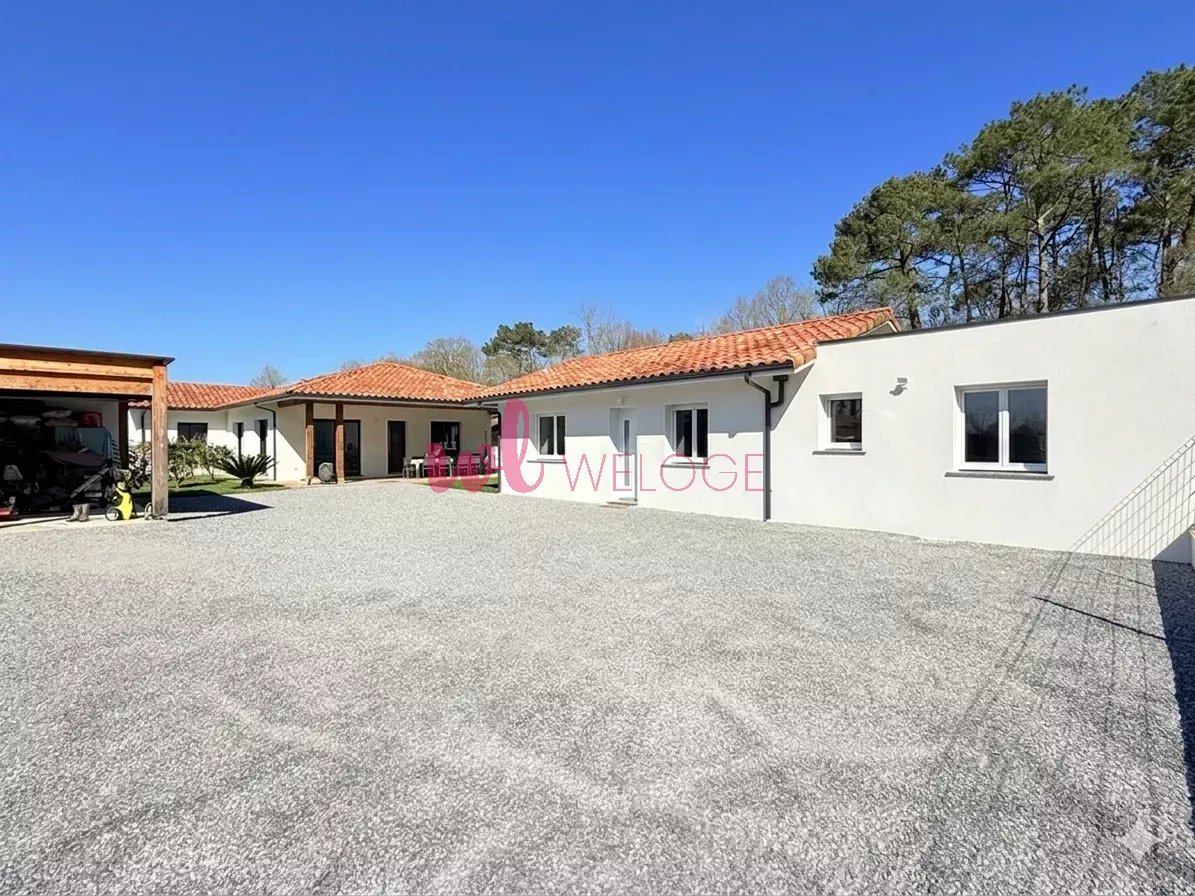 Opportunité à la vente avec 3 logements distincts à vendre sur le même terrain à Saint Geours de Maremne
