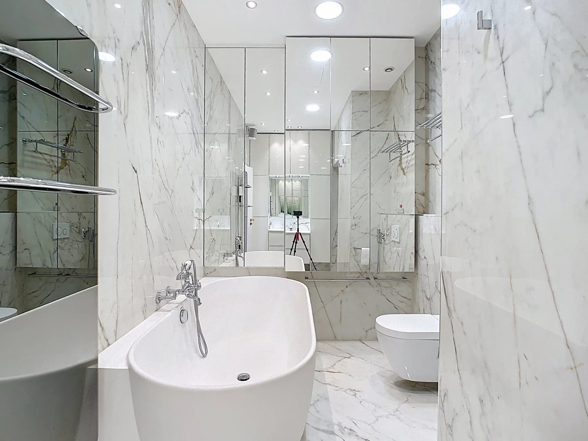 Nice - Cimiez : Winter Palace - luxueux 4 pièces rénové
