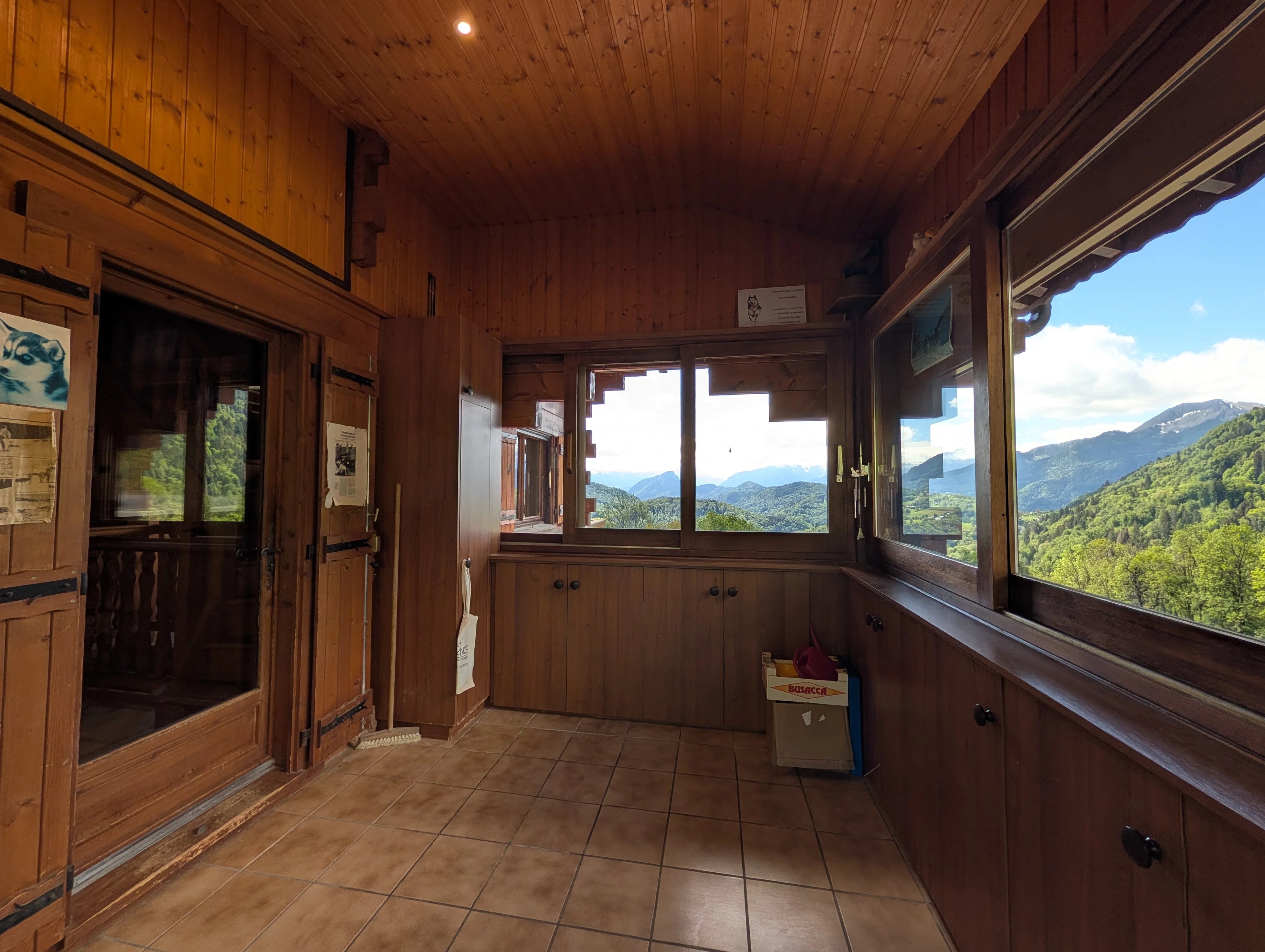 A ONNION CHALET AUTHENTIQUE FACE AU MONT-BLANC