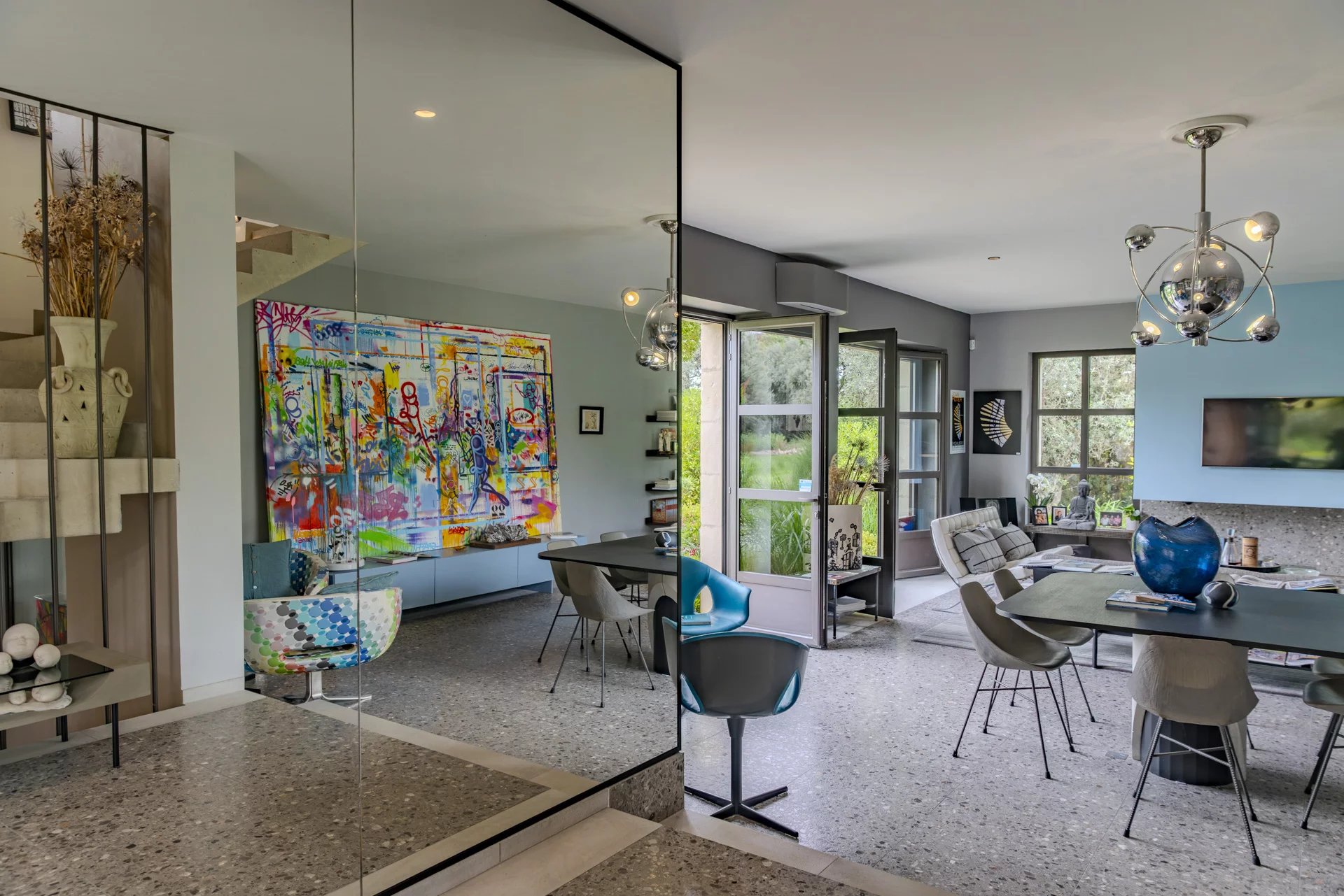 Mas à vendre à Eygalières – Propriété de luxe 250 m² avec piscine. jardin et 4 suites