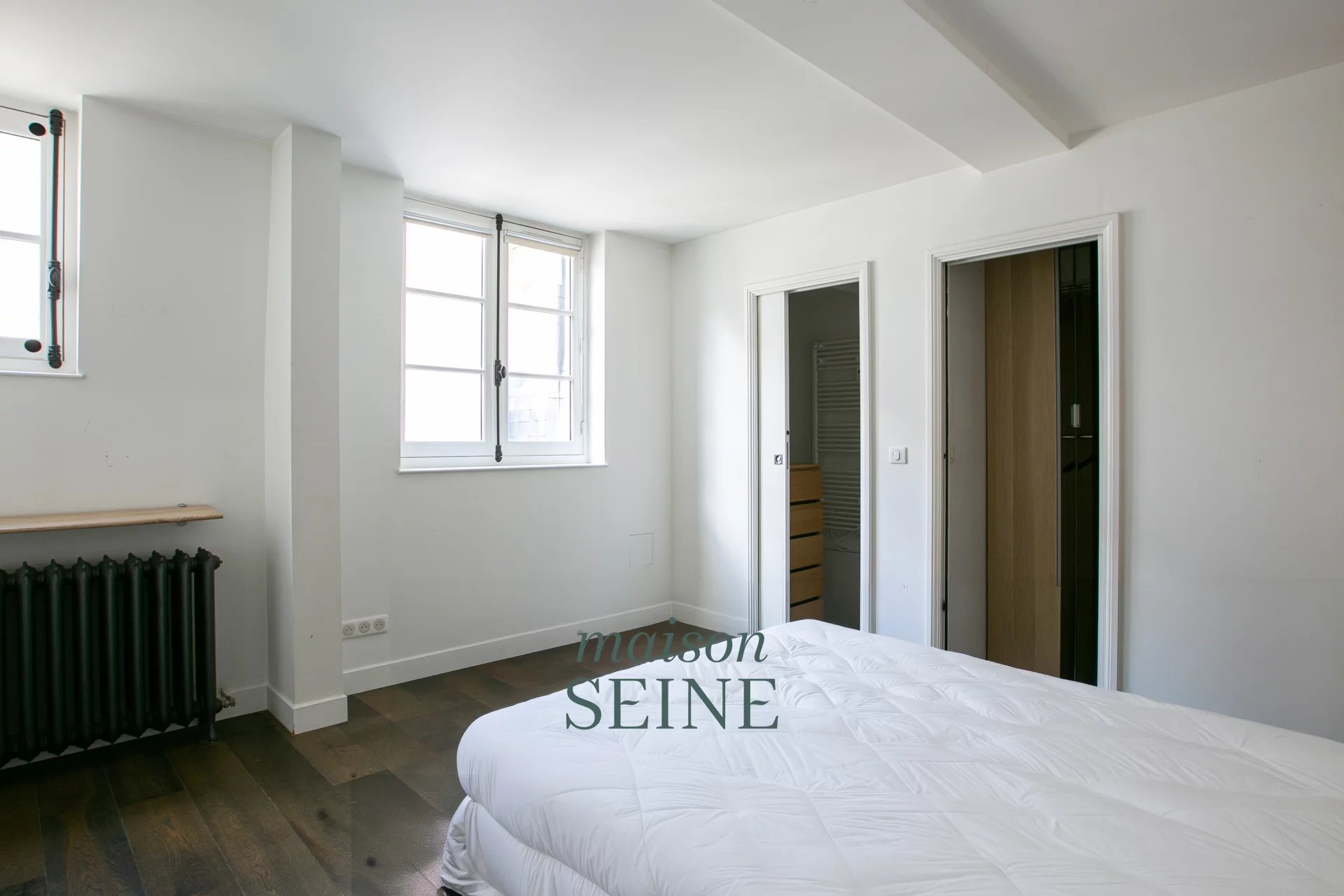 Exclusivité - Neuilly Full Pasteur - Ecole Bleue - Appartement étage élevé dans immeuble de grand standing - 2 chambres