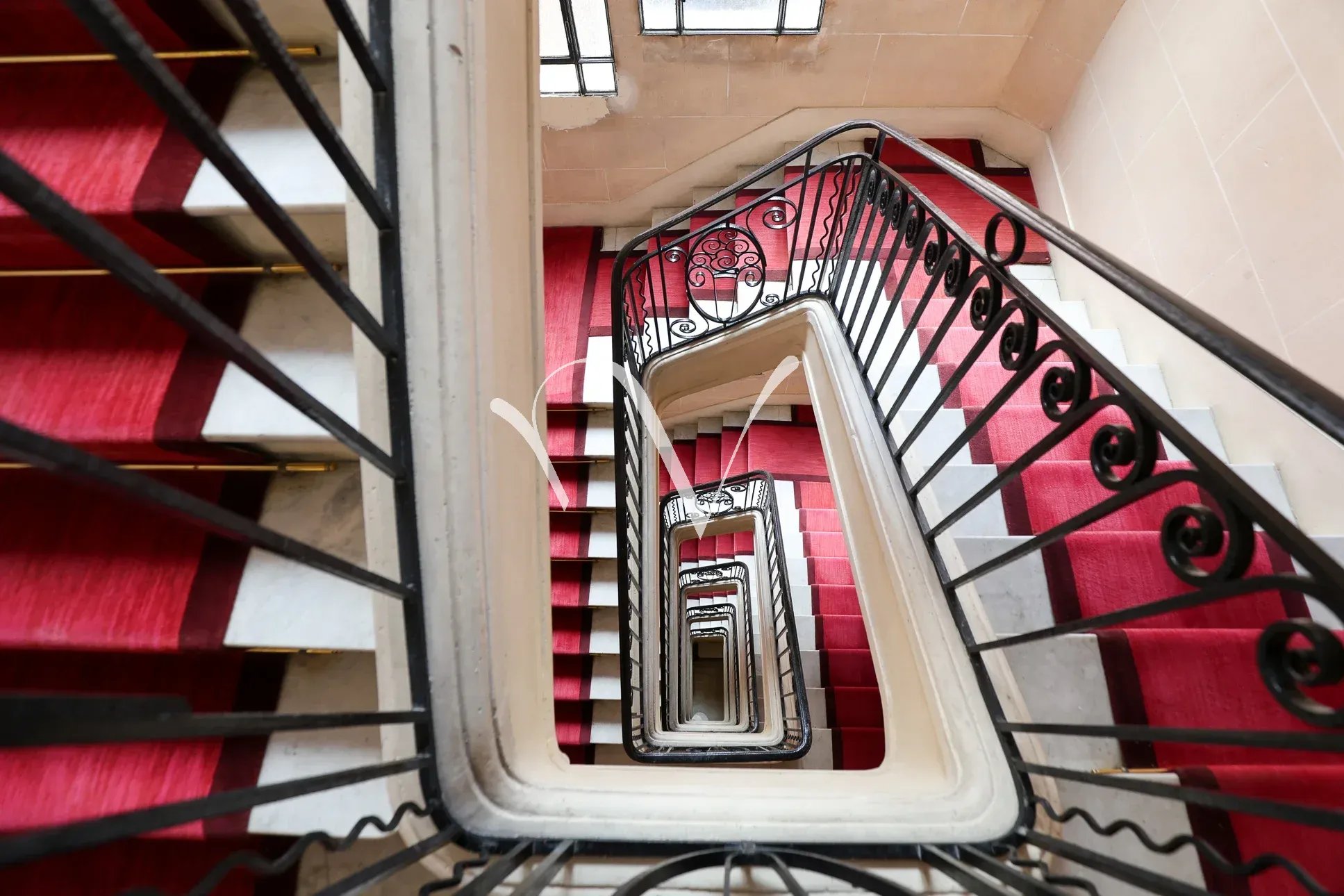 A deux pas de la Place Saint-Sulpice, appartement avec trois chambres