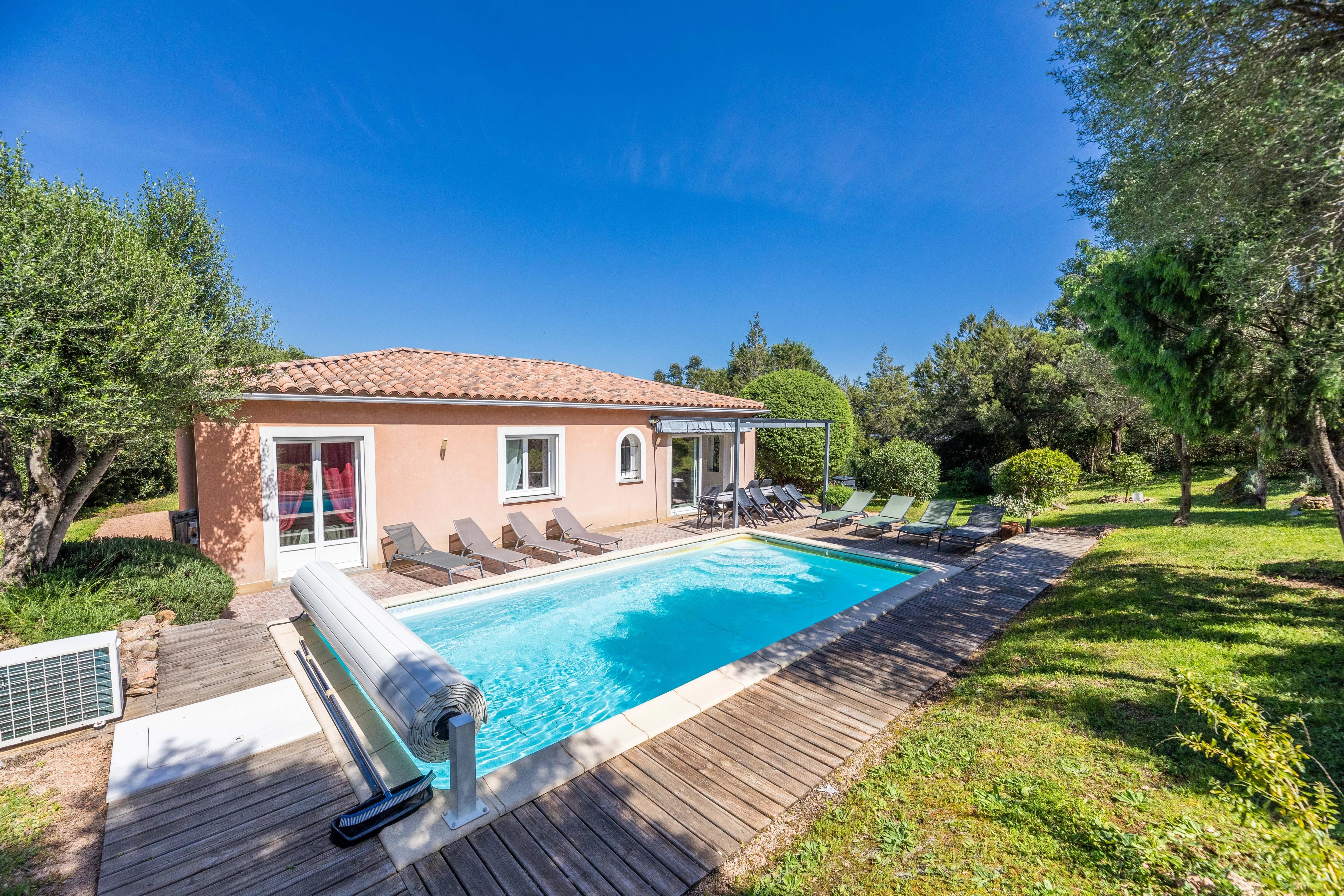 VILLA A MUNTAGNERA