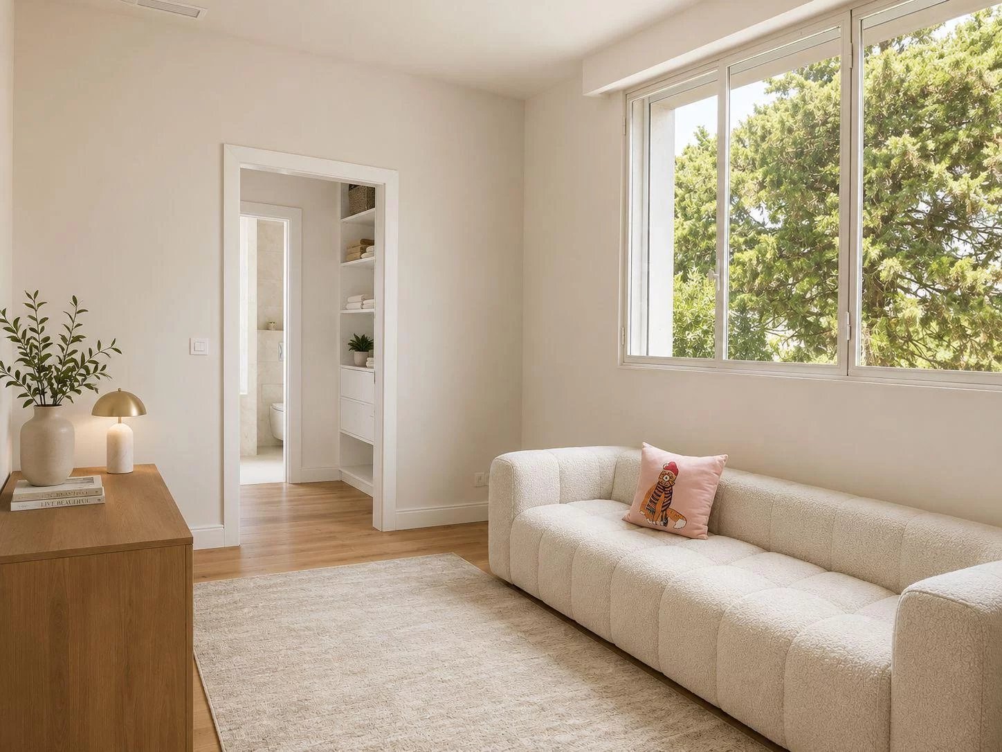 CANNES – MAISON BOURGEOISE – APPARTEMENT DE 165 m² – JARDIN PRIVATIF DE 260 m²