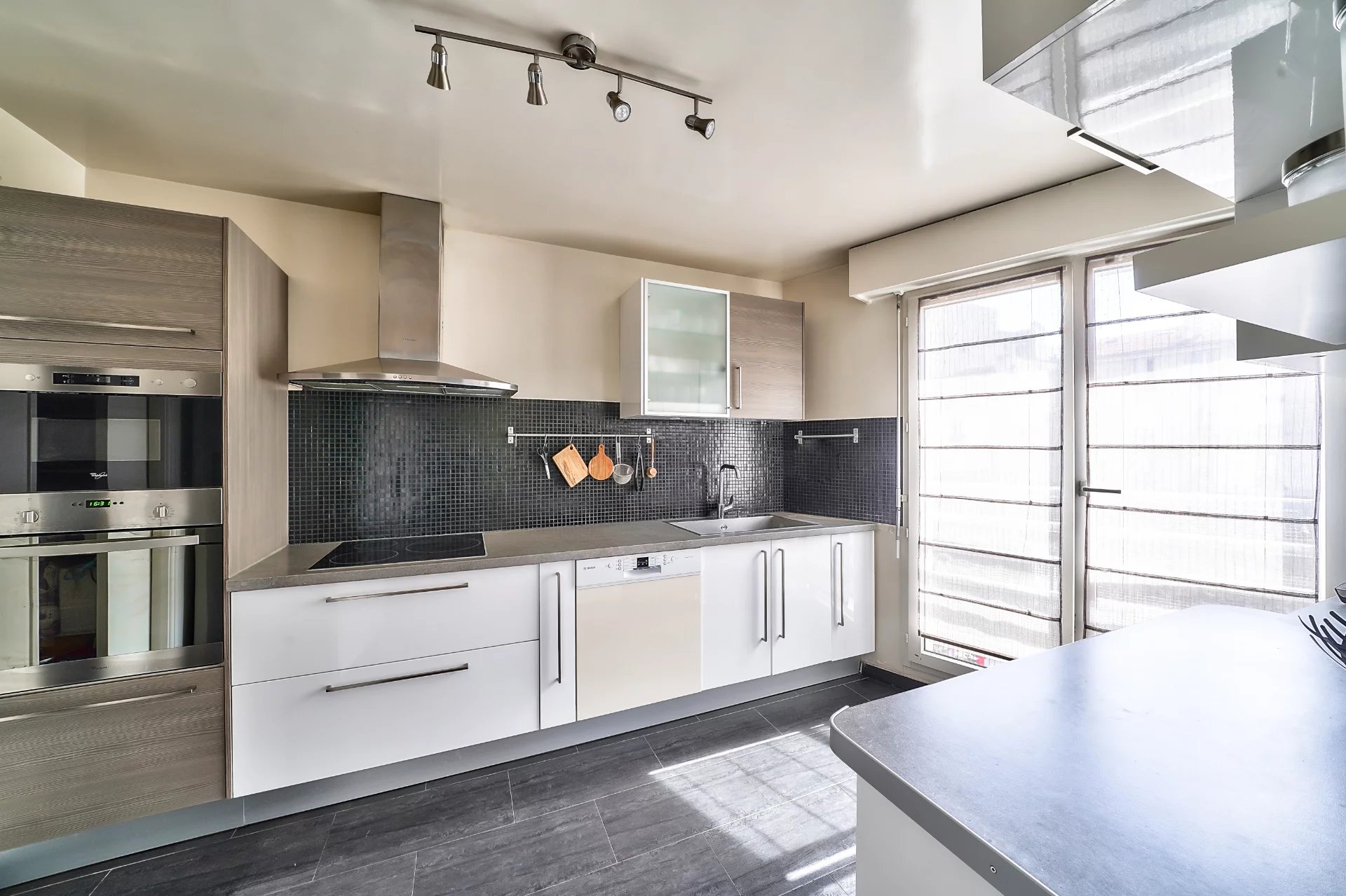 Appartement 4 pièces  - 85 m2 avec balcon - RARE