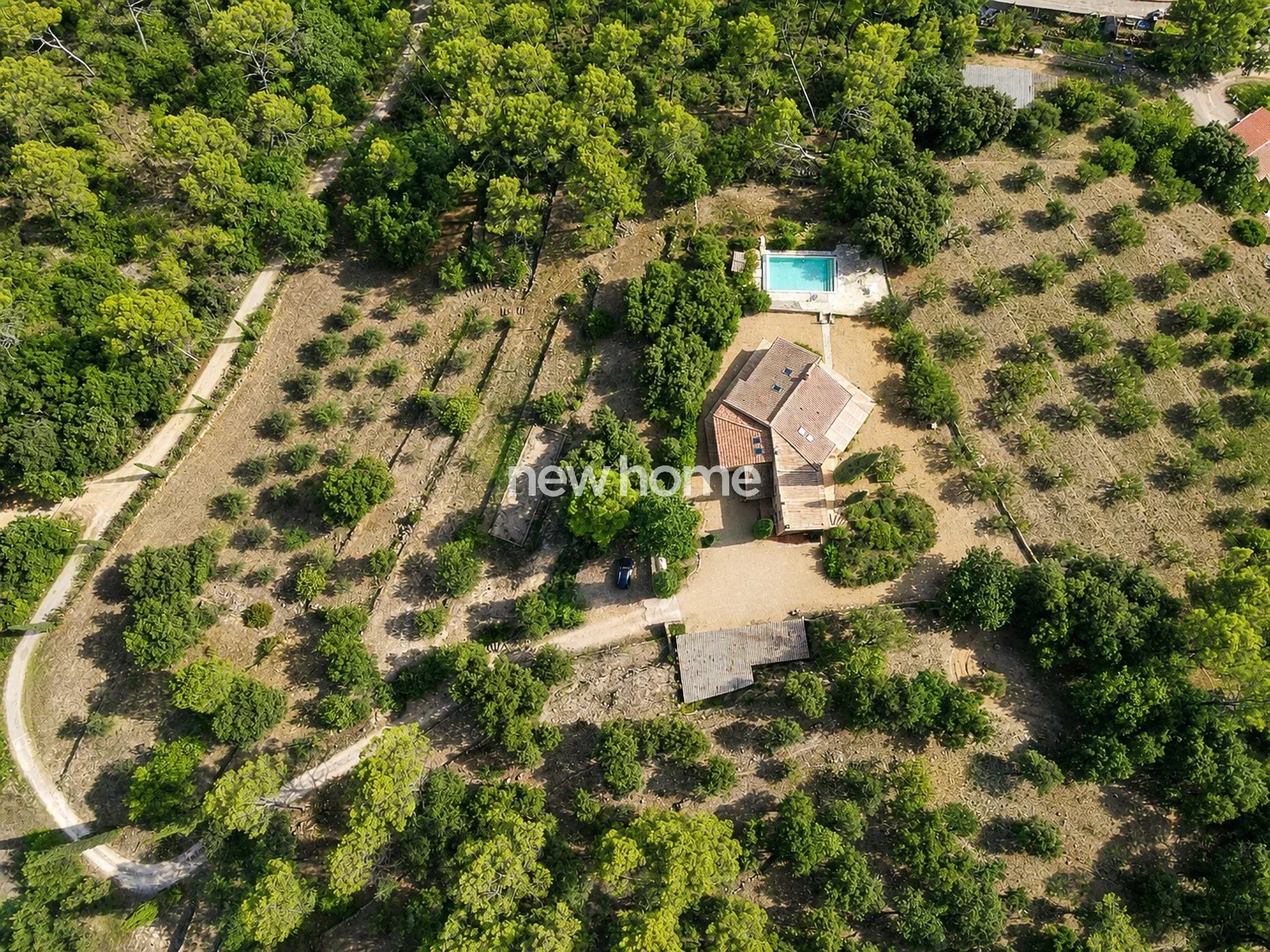 Carcès – Propriété d’exception de 300 m² avec piscine, vue panoramique et 3,5 hectares