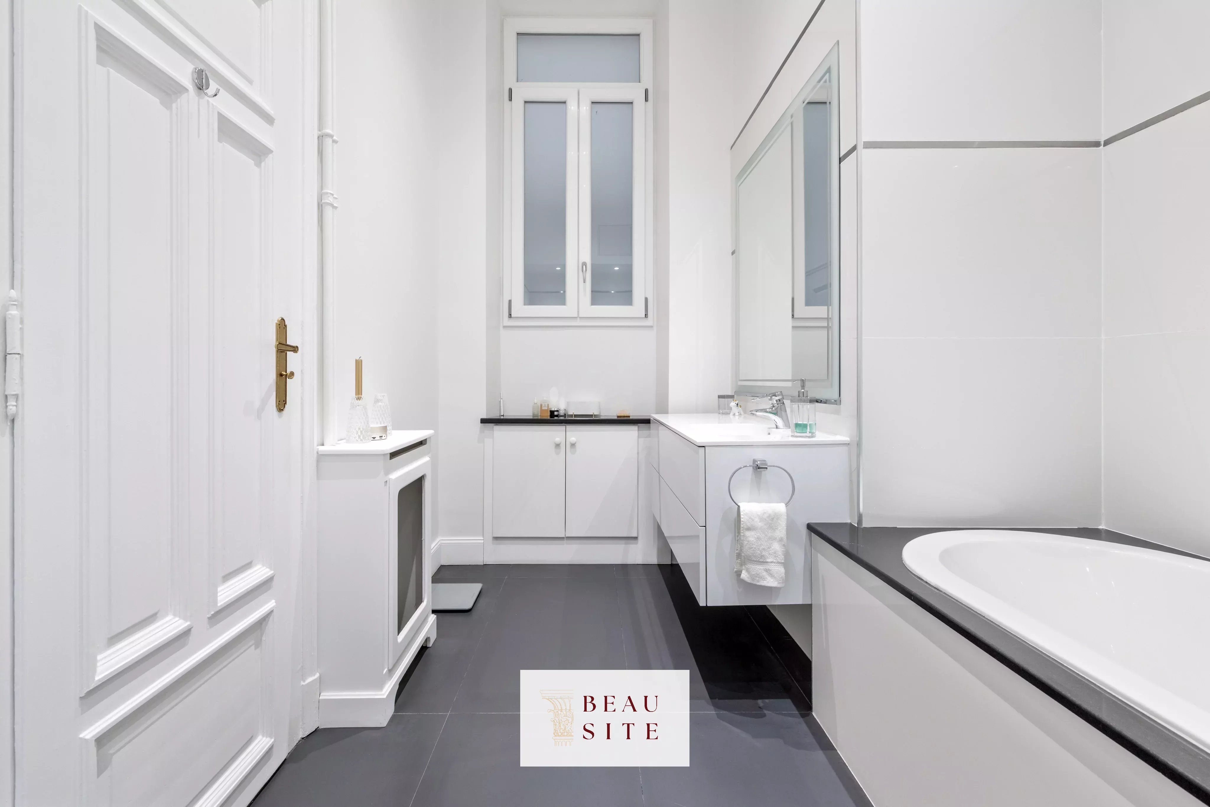 Nice - Bas Cimiez : Appartement bourgeois 4 pièces d’exception