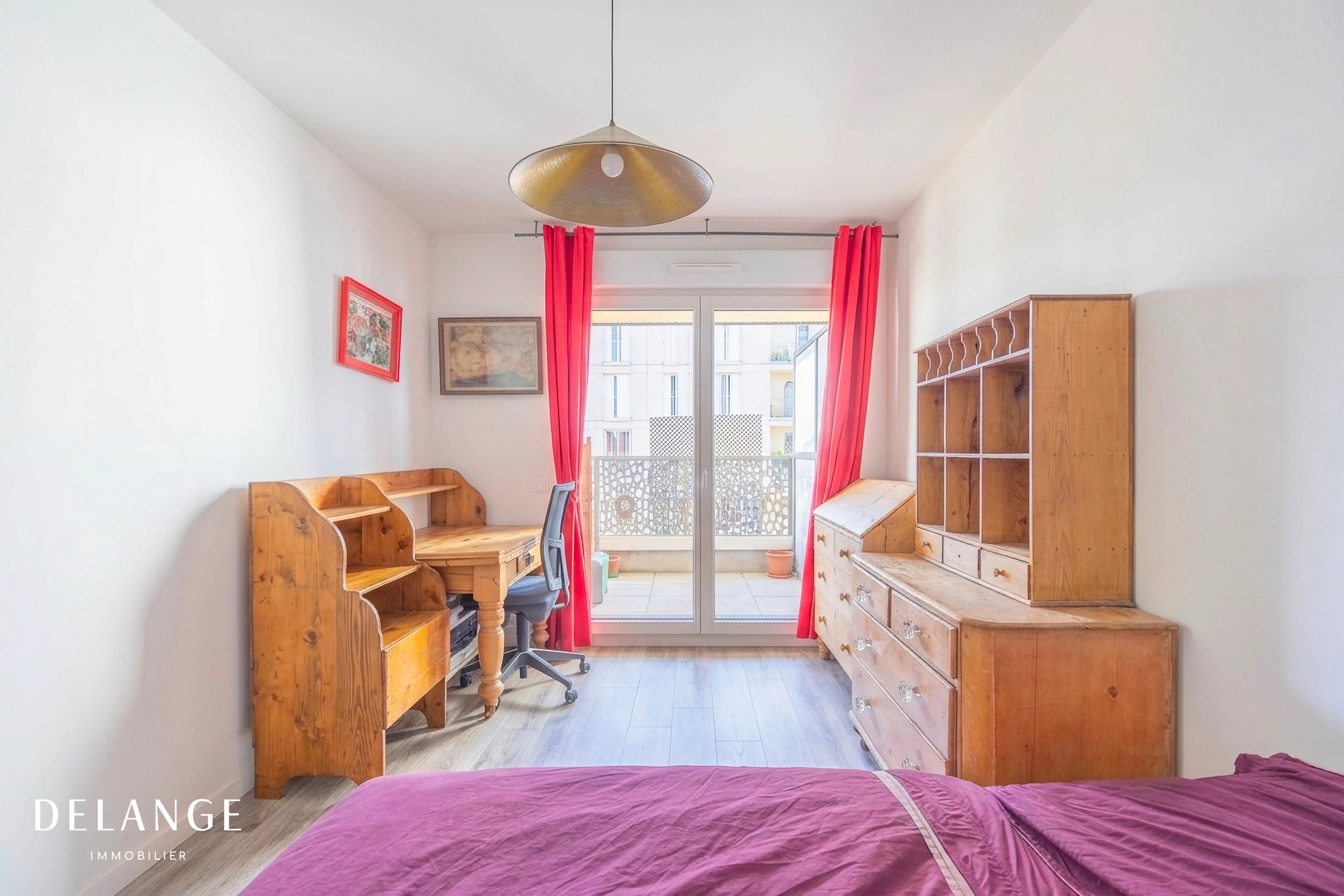 MAIRIE DE MONTREUIL - Appartement 3 pièces de 62,21m²