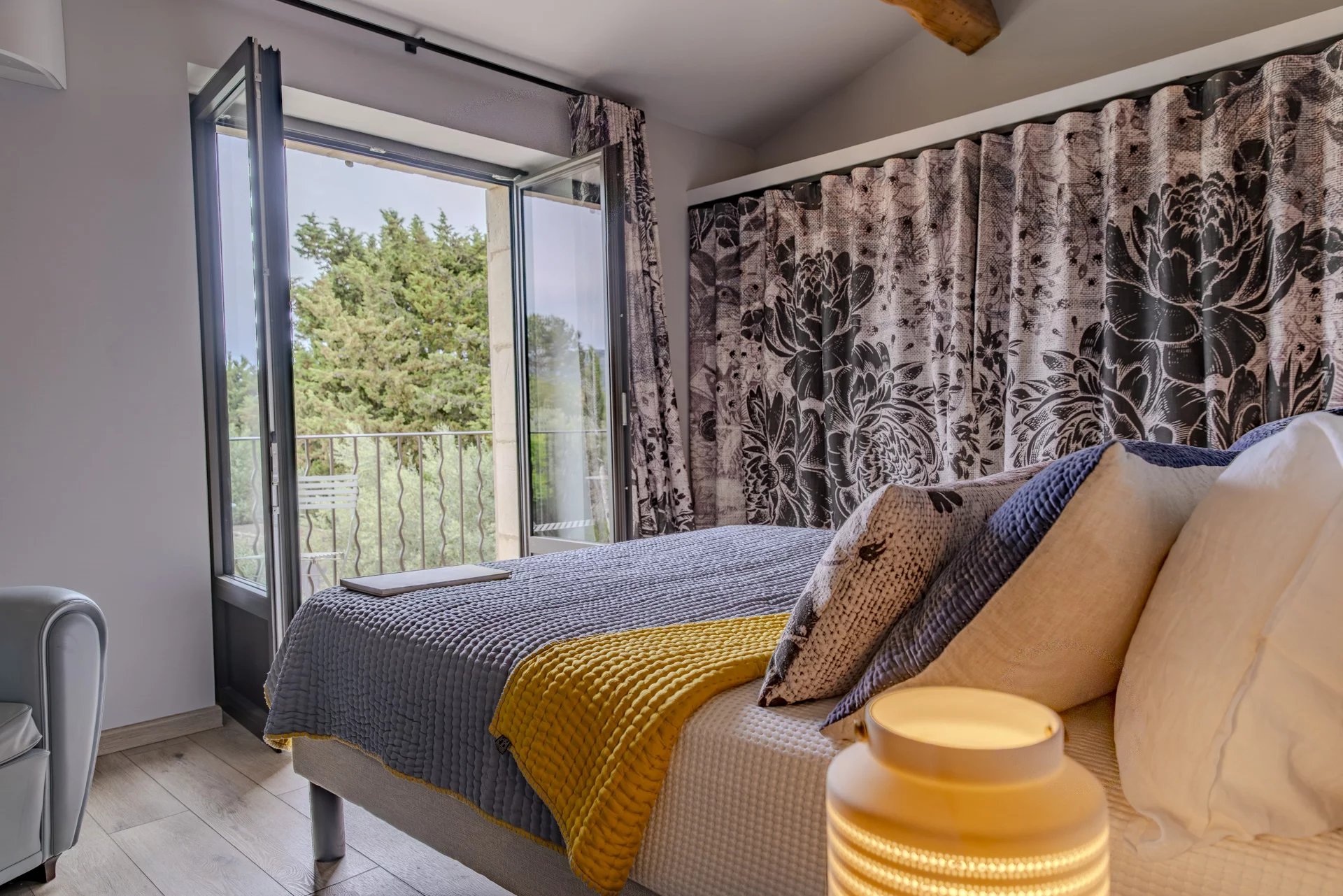 Mas à vendre à Eygalières – Propriété de luxe 250 m² avec piscine. jardin et 4 suites