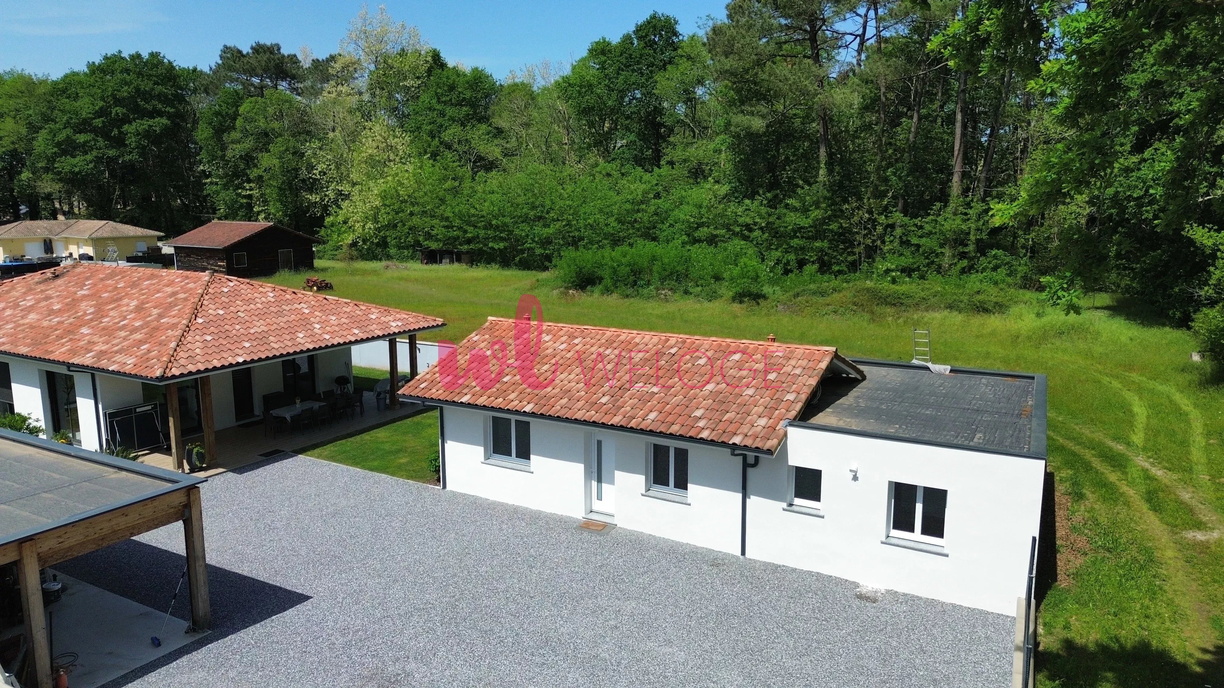 Opportunité à la vente avec 3 logements distincts à vendre sur le même terrain à Saint Geours de Maremne