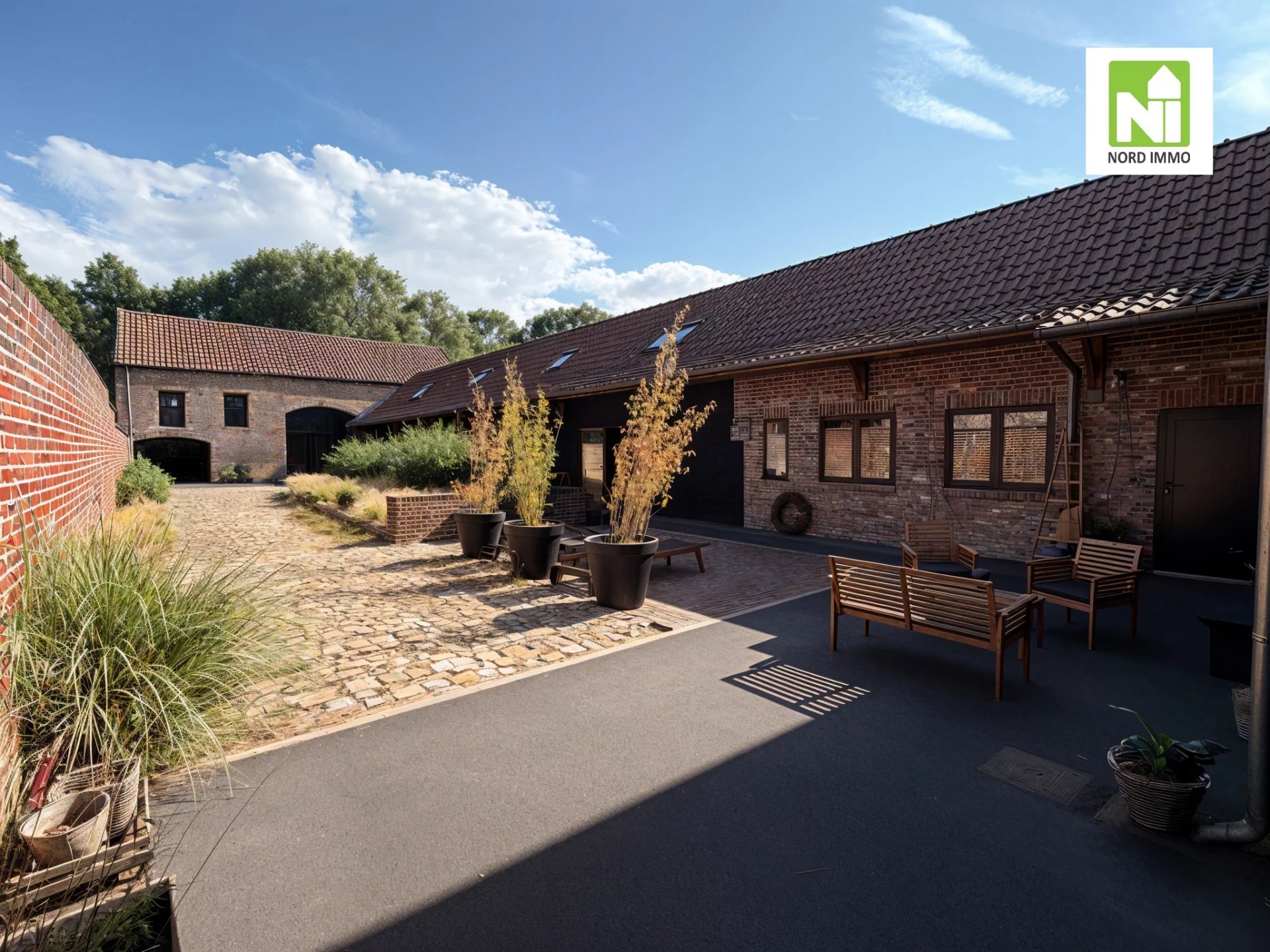 Corps de ferme - 294m2 - Terrain 6000m2