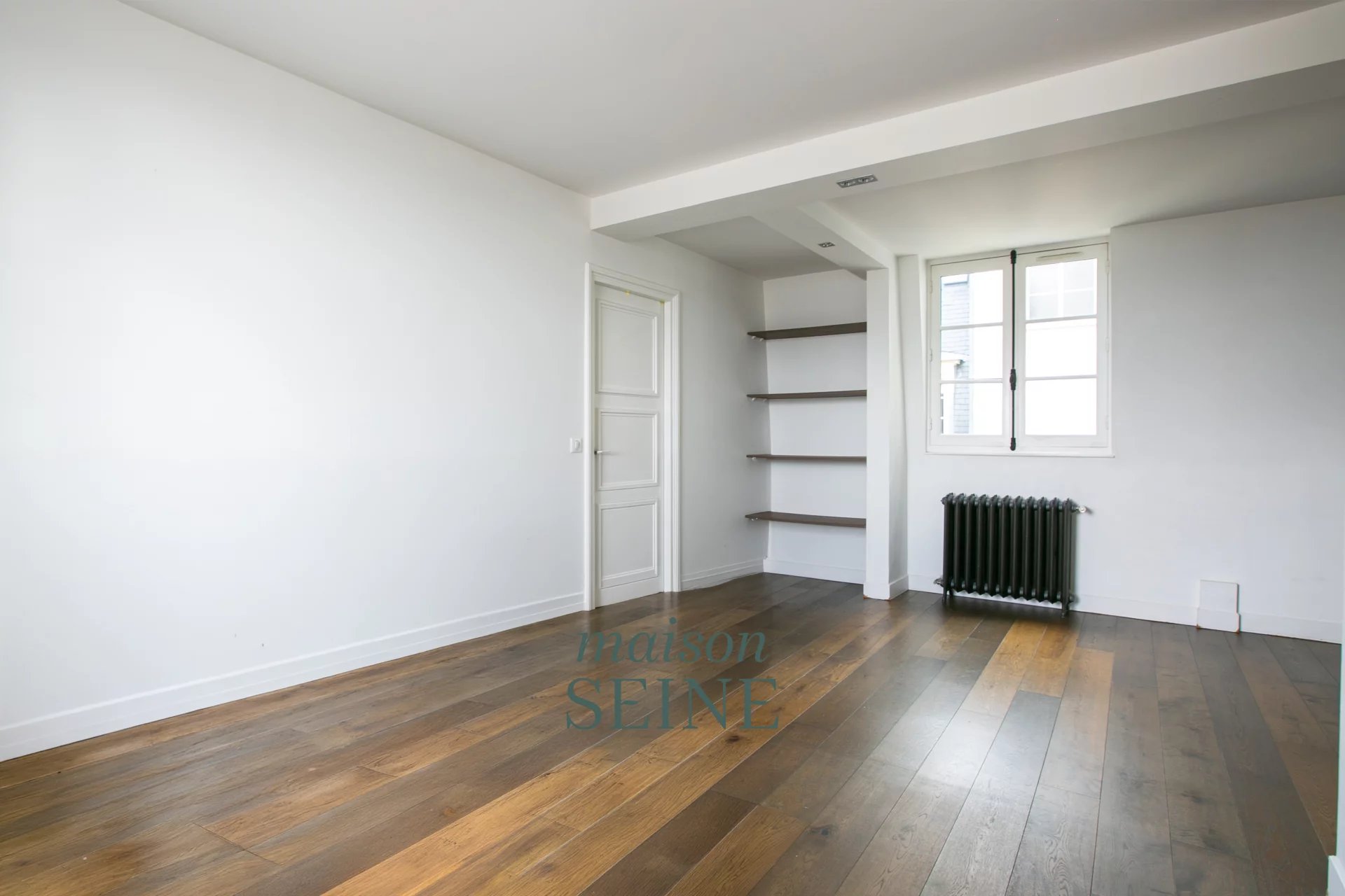 Exclusivité - Neuilly Full Pasteur - Ecole Bleue - Appartement étage élevé dans immeuble de grand standing - 2 chambres