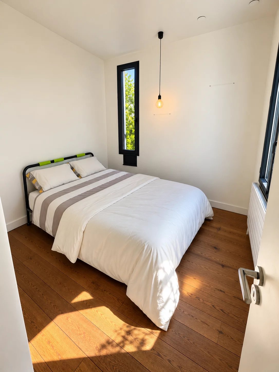 MONTREUIL CENTRE-VILLE – MAISON D’ARCHITECTE AVEC JARDIN – 165,51 M²