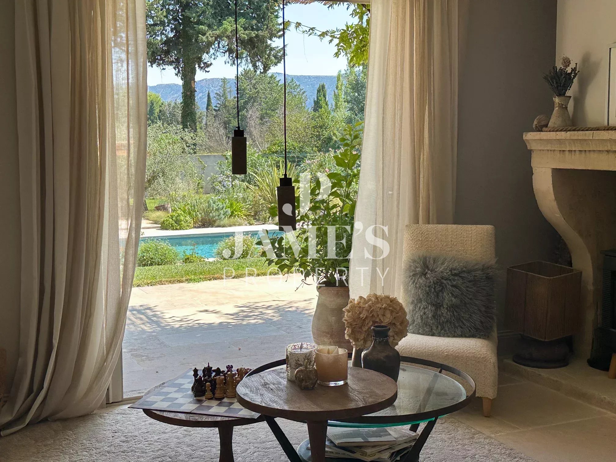 Mas contemporain avec vue  - Saint-Rémy-de-Provence