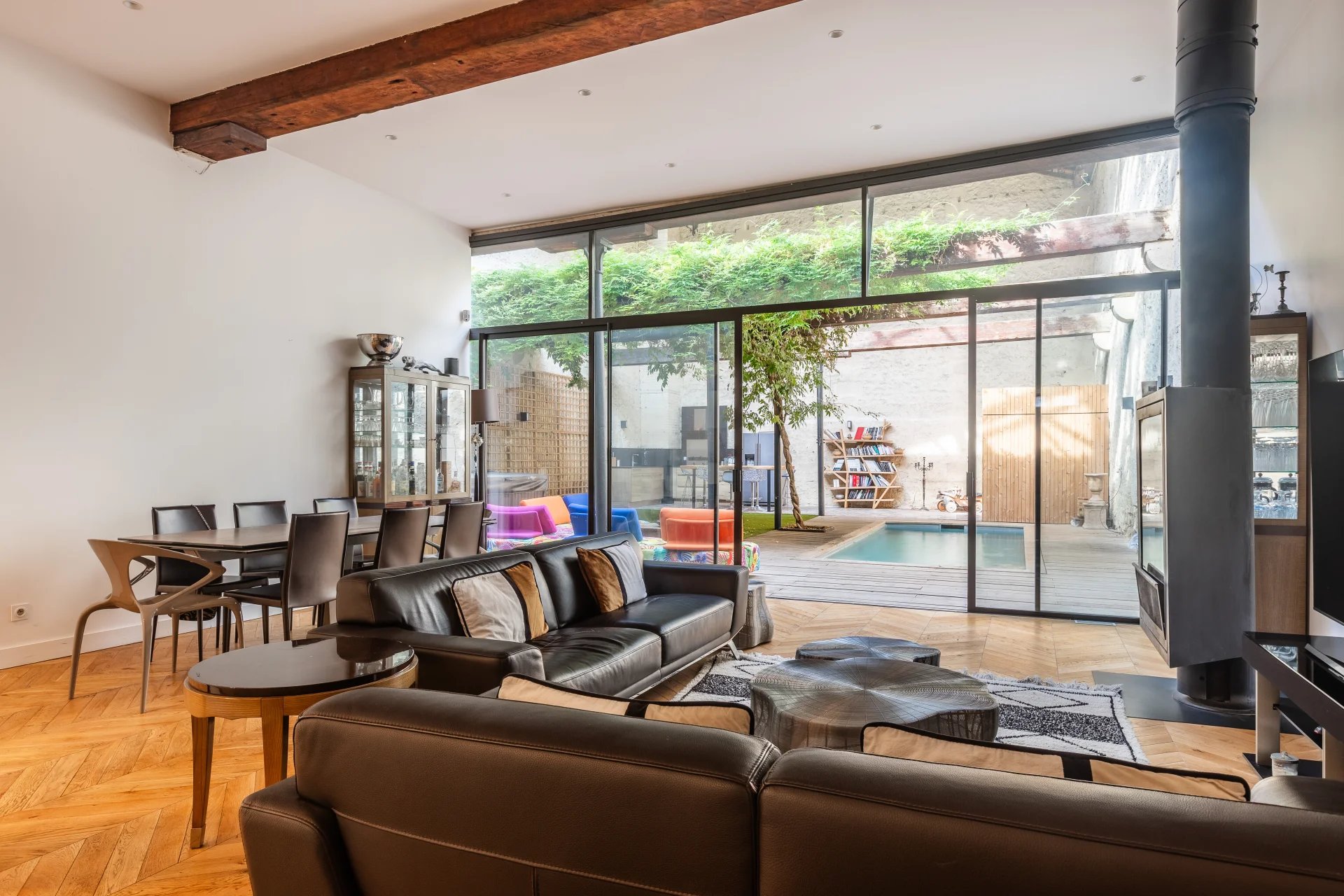BORDEAUX CHARTRONS – HÔTEL PARTICULIER D’EXCEPTION – 412 M² – PISCINE – JARDIN