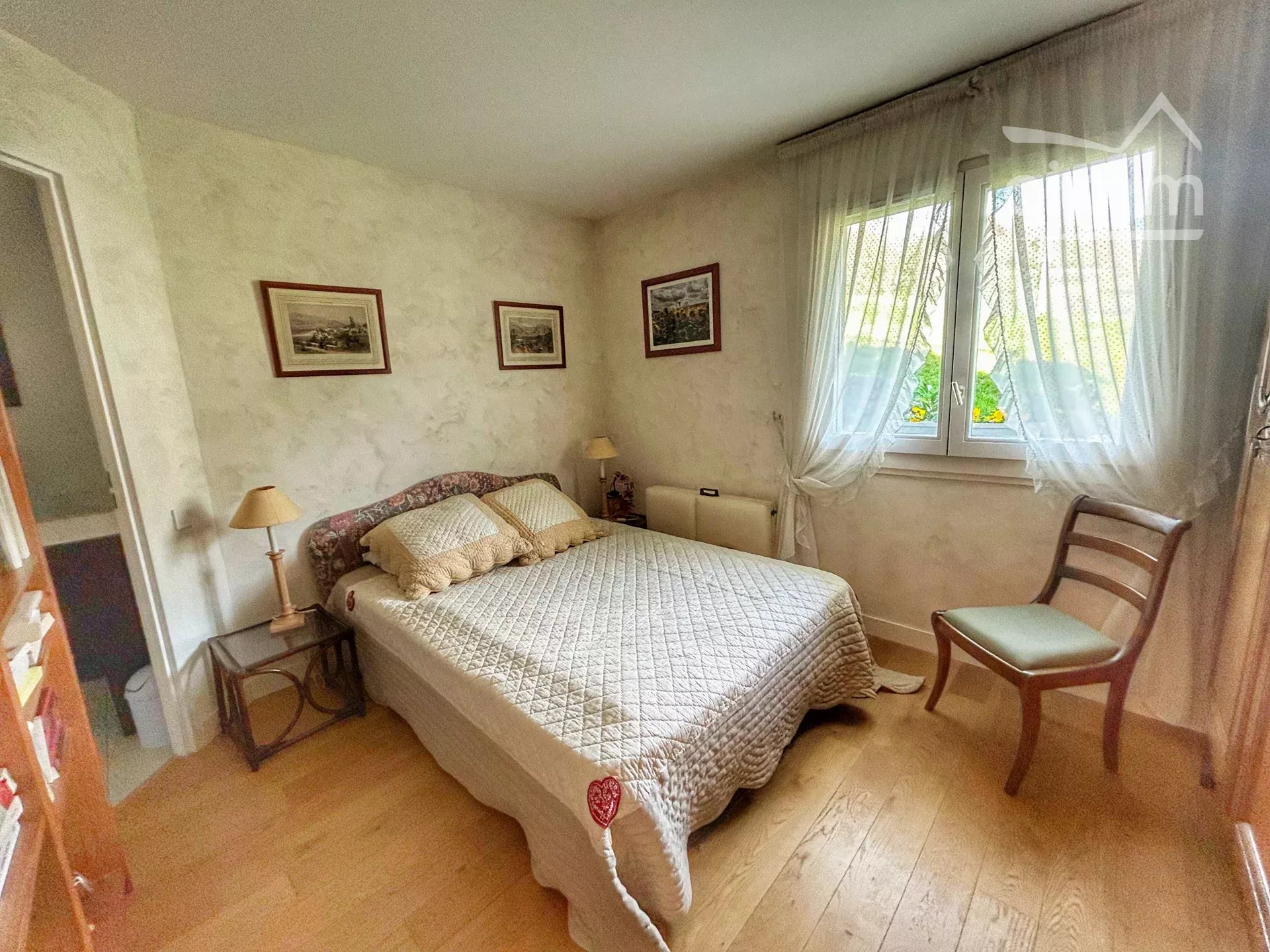 Appartement 4 pièces 100 m²