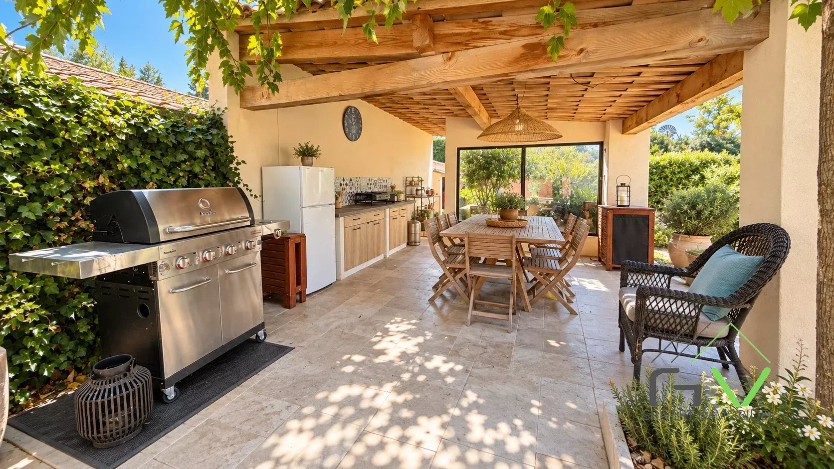 Maison contemporaine d'exception 205m2 avec piscine à Uzès