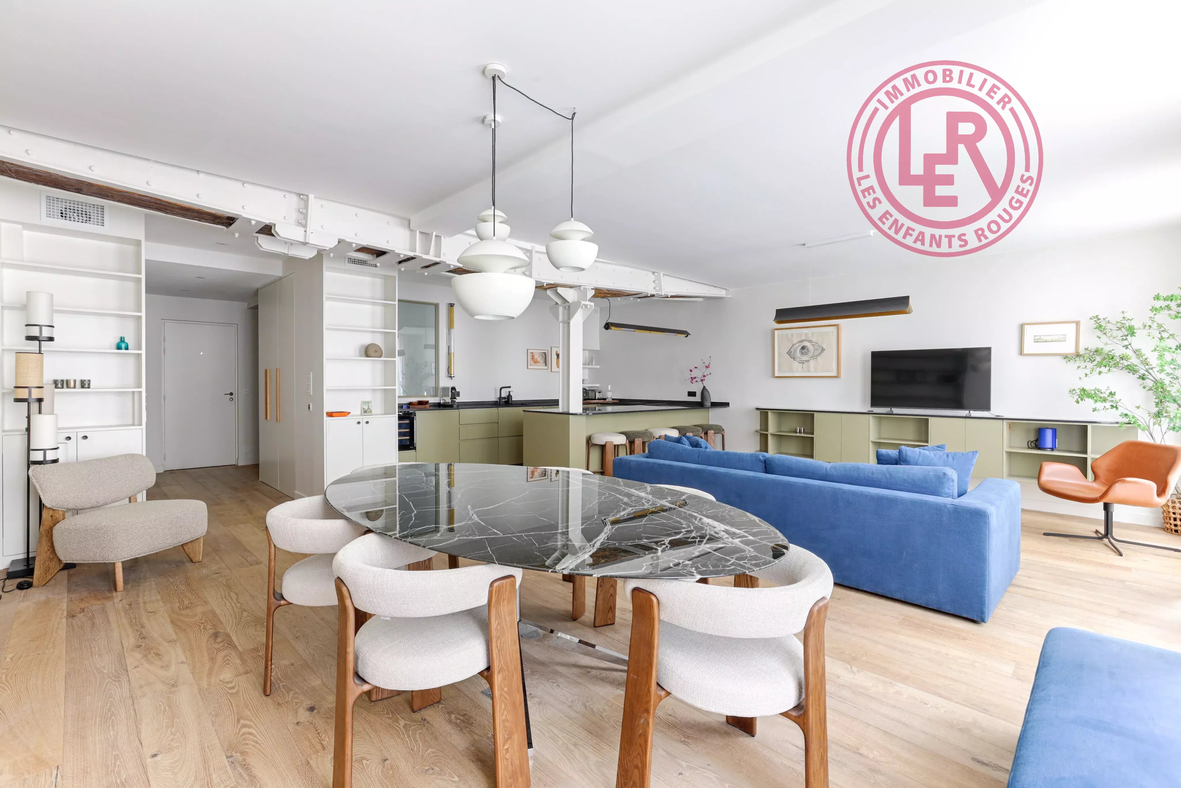 Paris 3rd - Enfants Rouges District - Exceptional Quiet Apartment, Fully Renovated