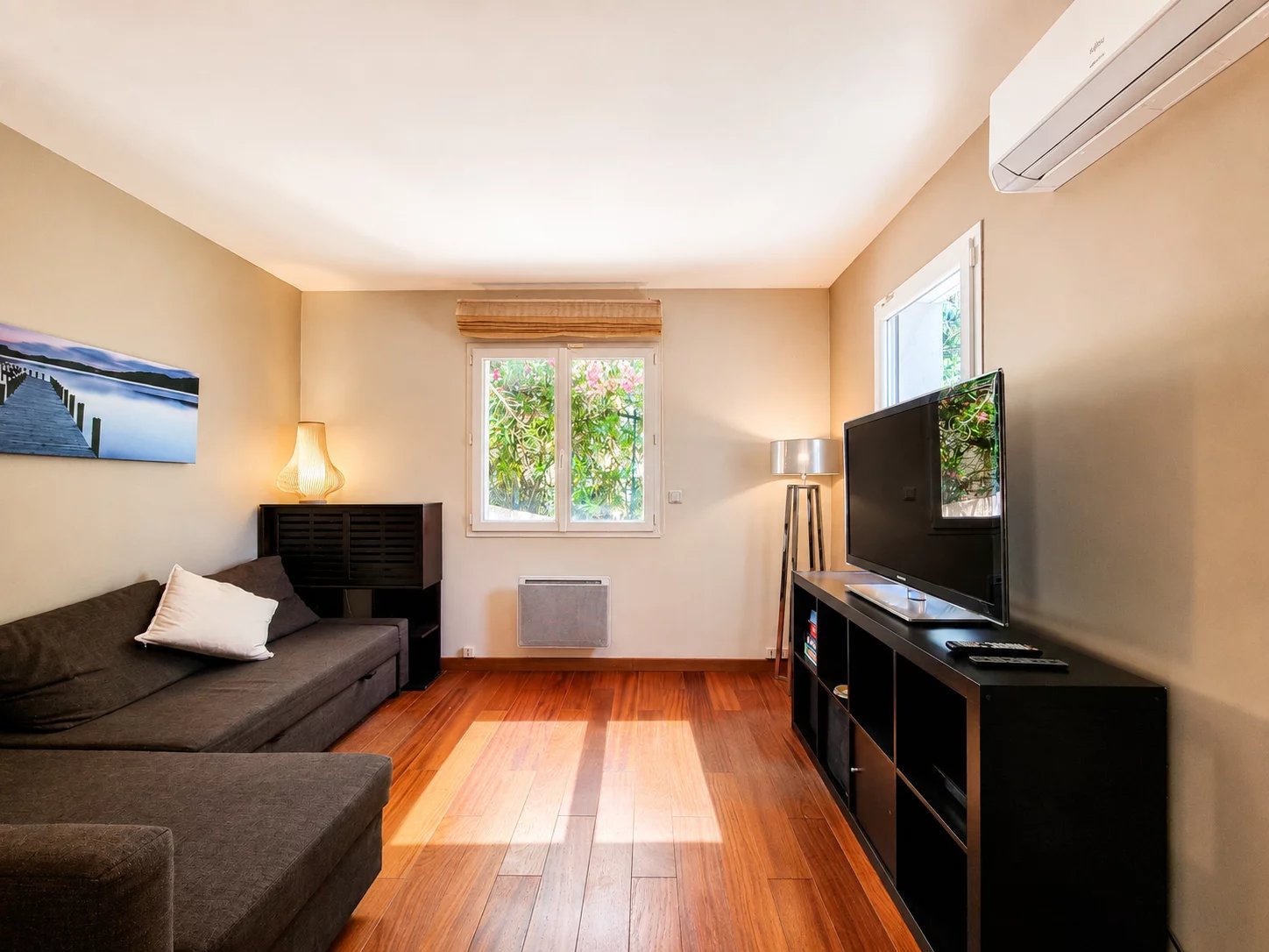 À VENDRE : MAISON 6 PIÈCES DE 171 M2 À JUVIGNAC (34990)