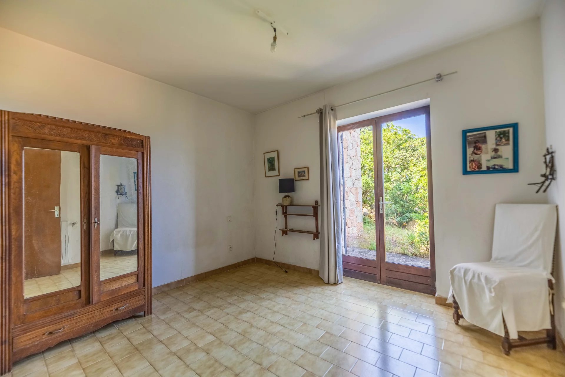 VILLA A SCOPERTA