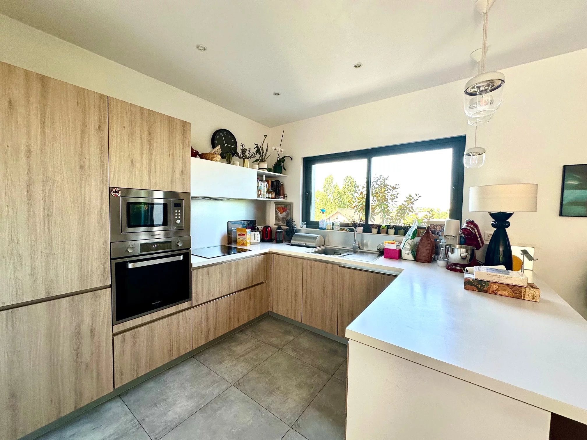 118 m² House in Cachan Coteau Area