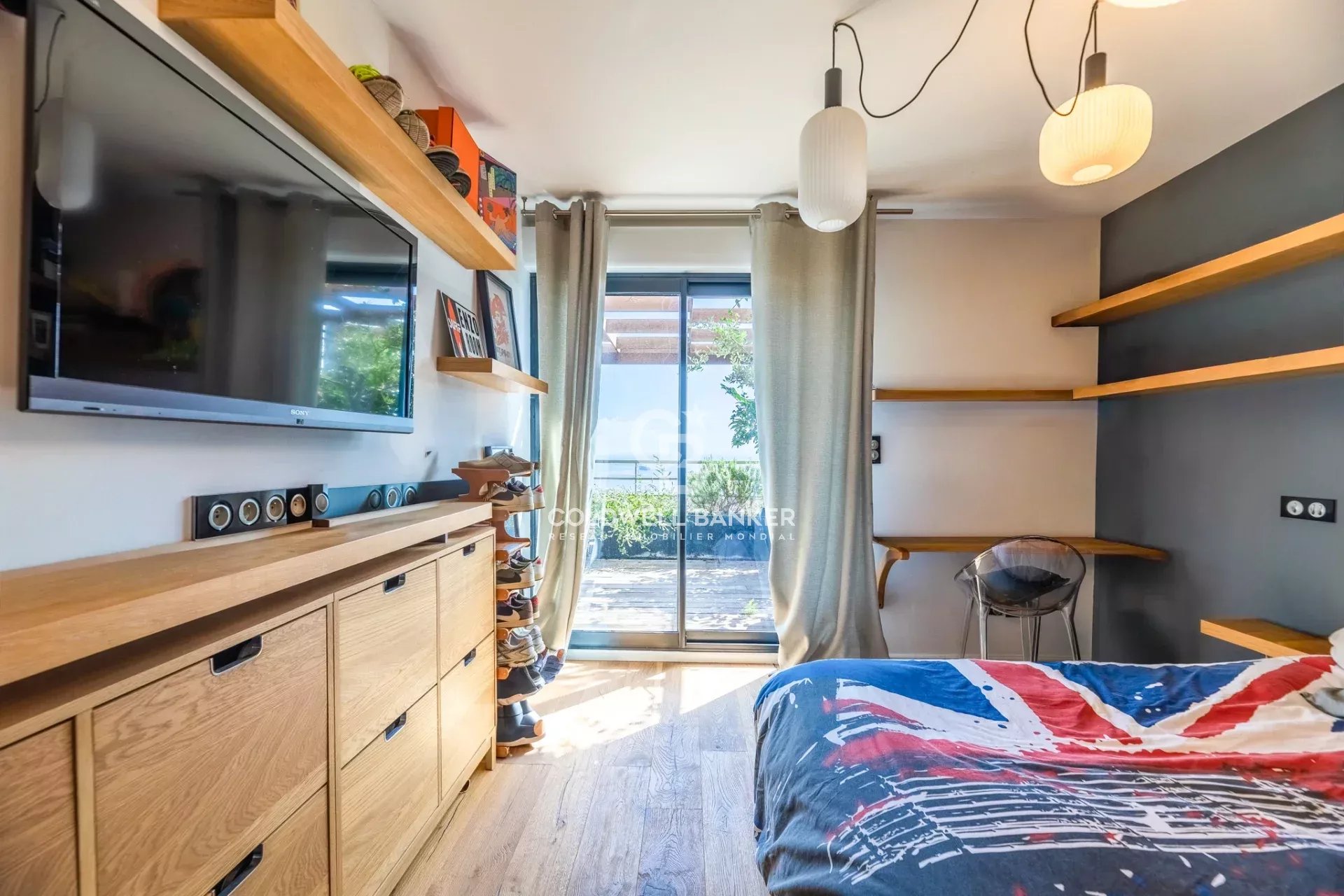 Exceptional Apartment with Panoramic Sea Views