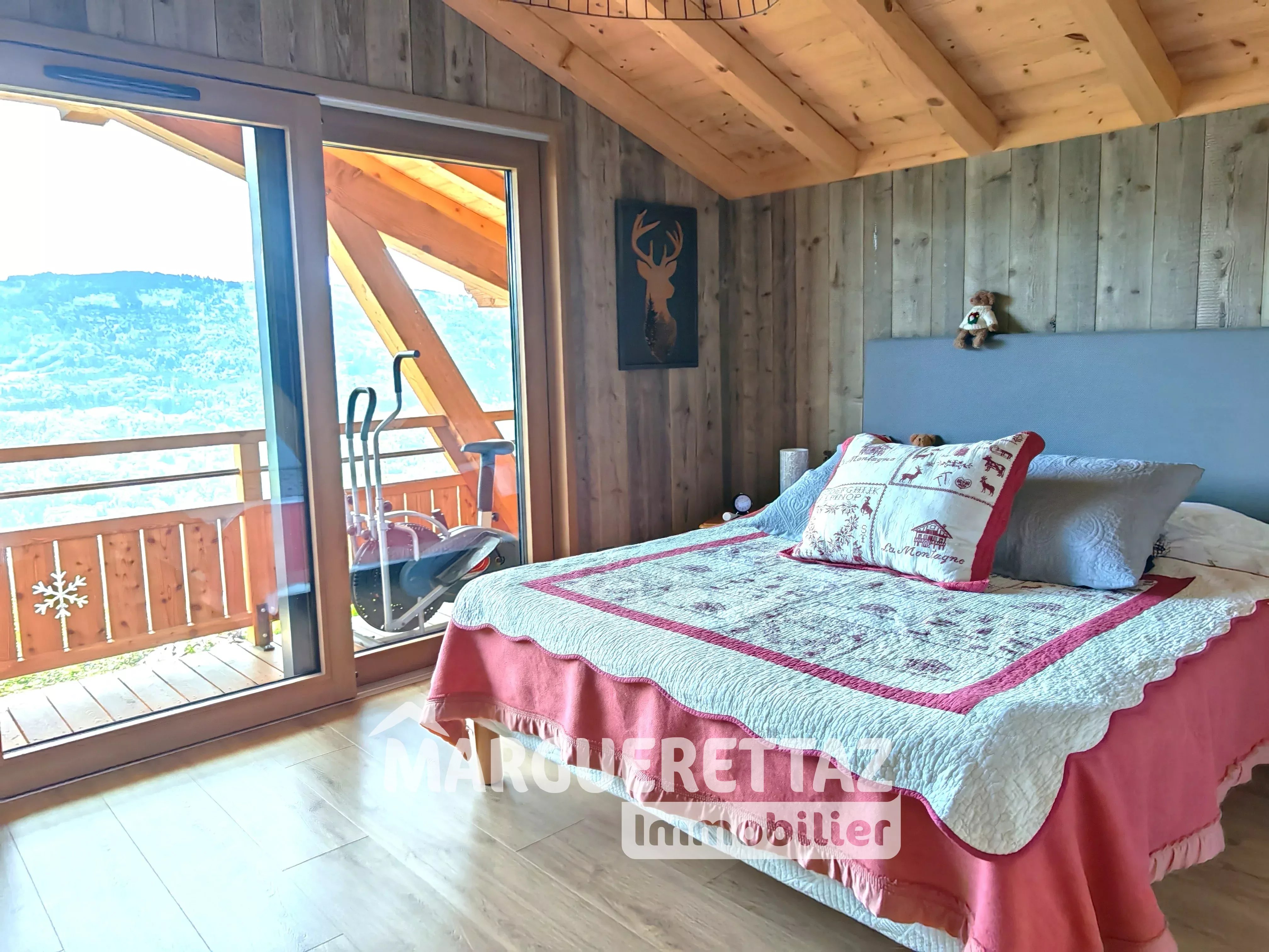 Chalet 4 pièces avec vue panoramique à Verchaix