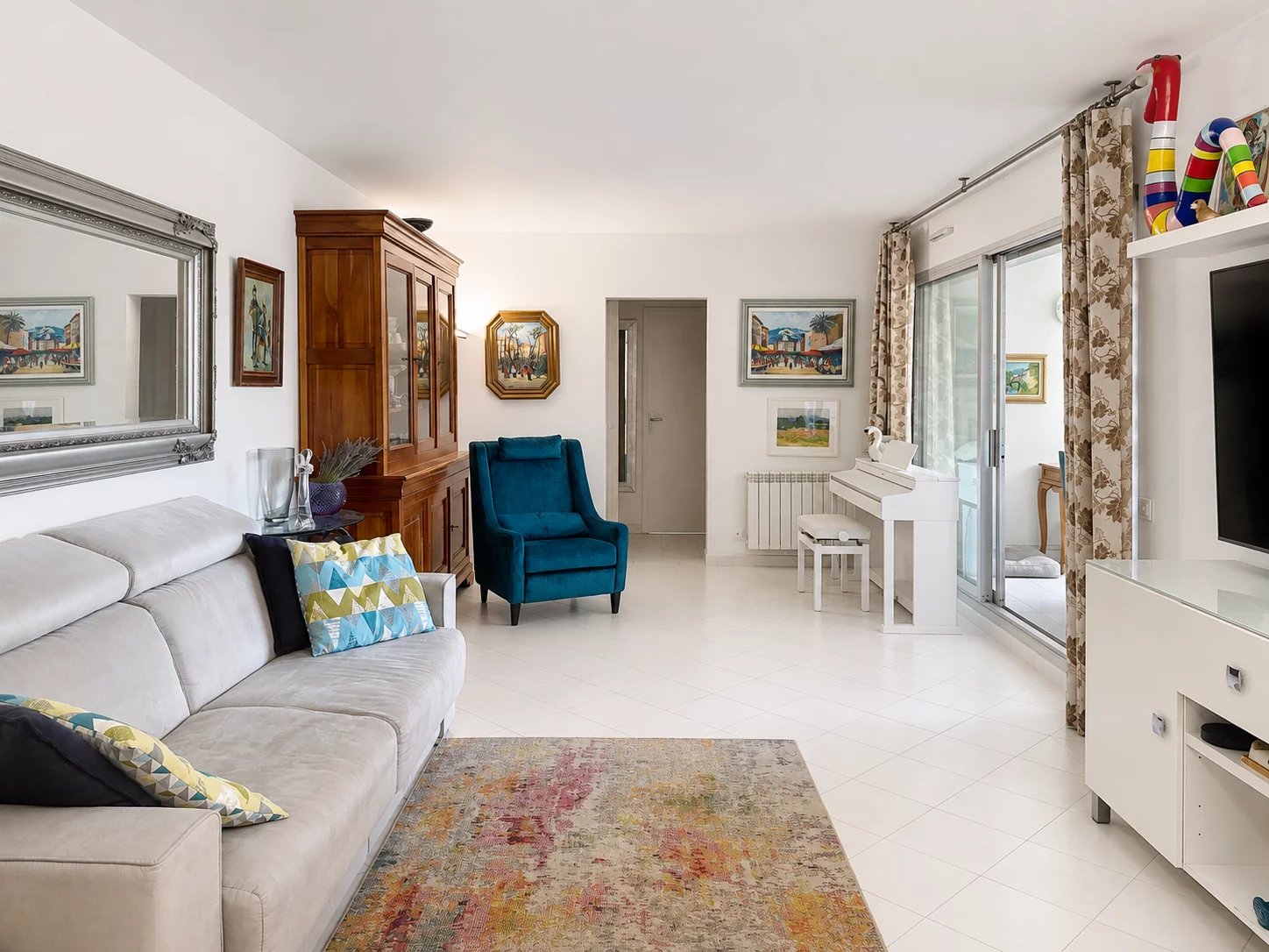 JUAN LES PINS - ENSEMBLE DE DEUX APPARTEMENTS – 102M2 - PISCINE PARC