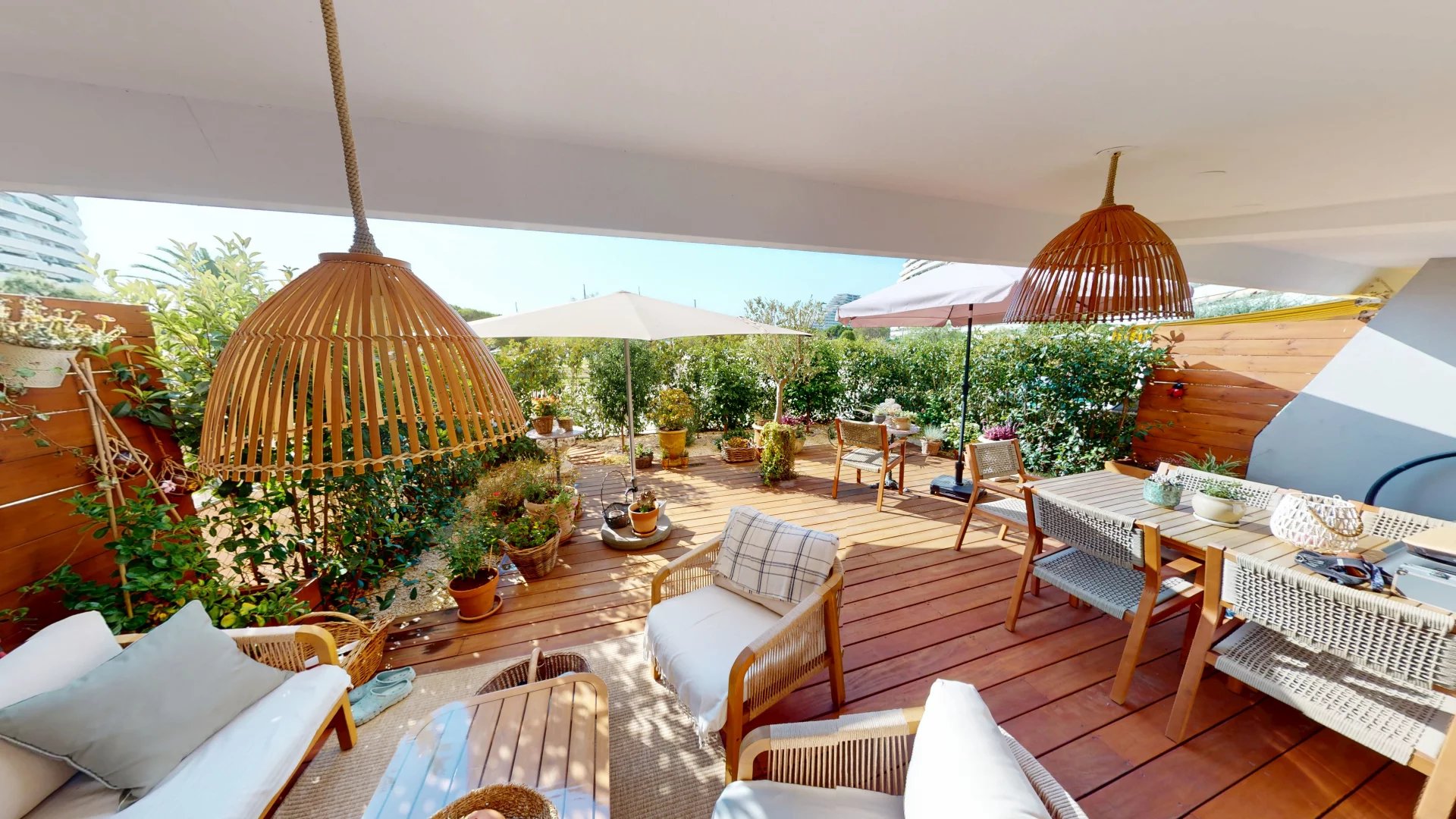 VILLENEUVE-LOUBET – MARINA BAIE DES ANGES – APPARTEMENT 3 PIÈCES DE 67 m² EN REZ-DE-JARDIN