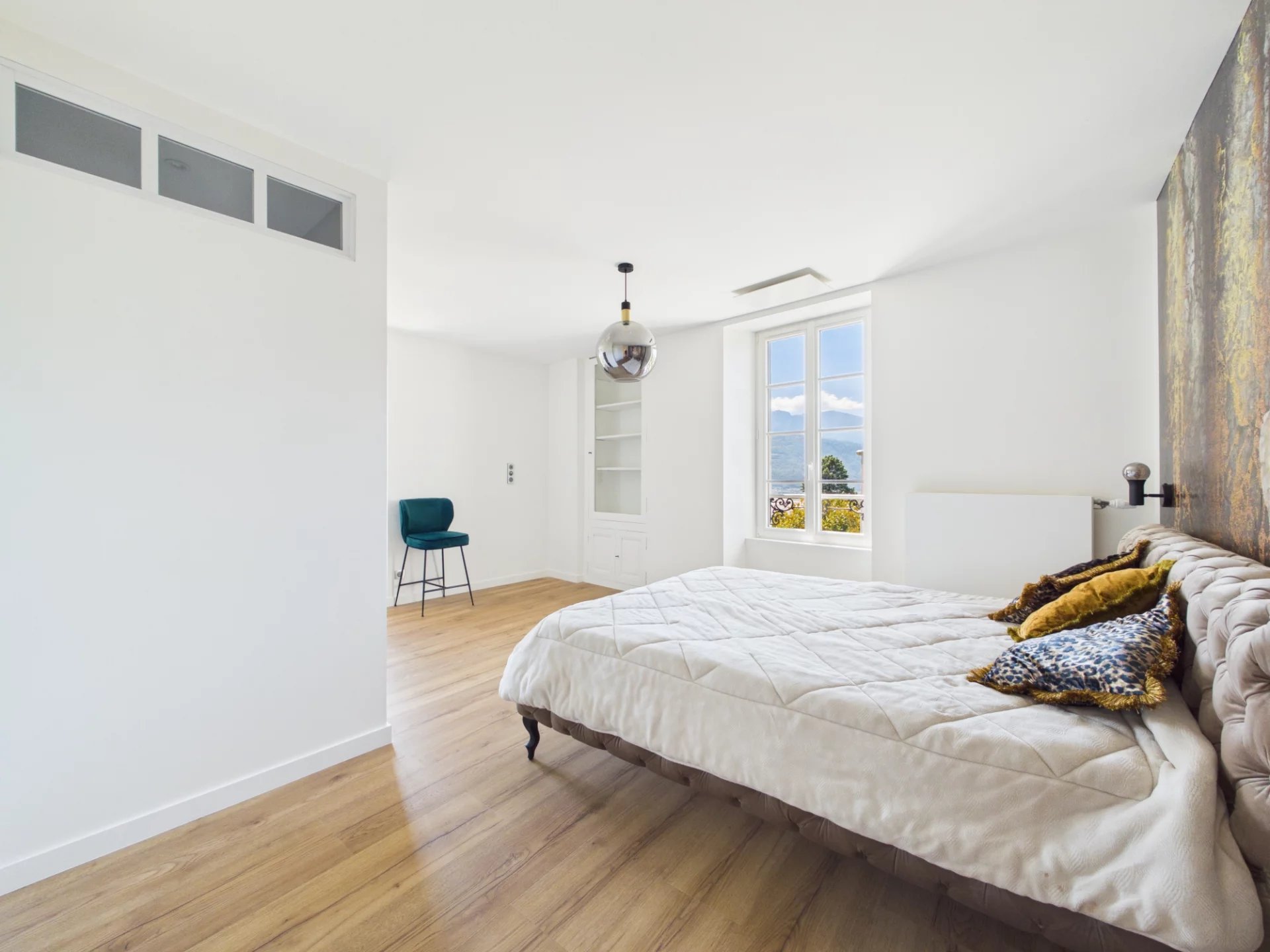 Propriété d'exception de plus 200 m² habitables + annexes