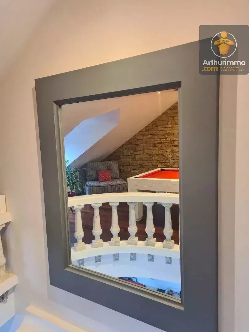 Maison de 230 m2 aux belles prestations,  proche Beaugency