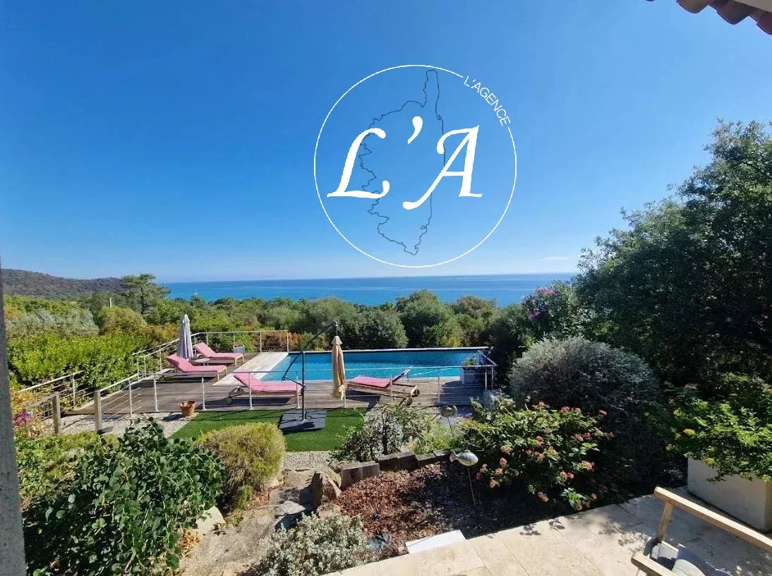 Exceptional Property with Sea View - Les Hauts de la Testa