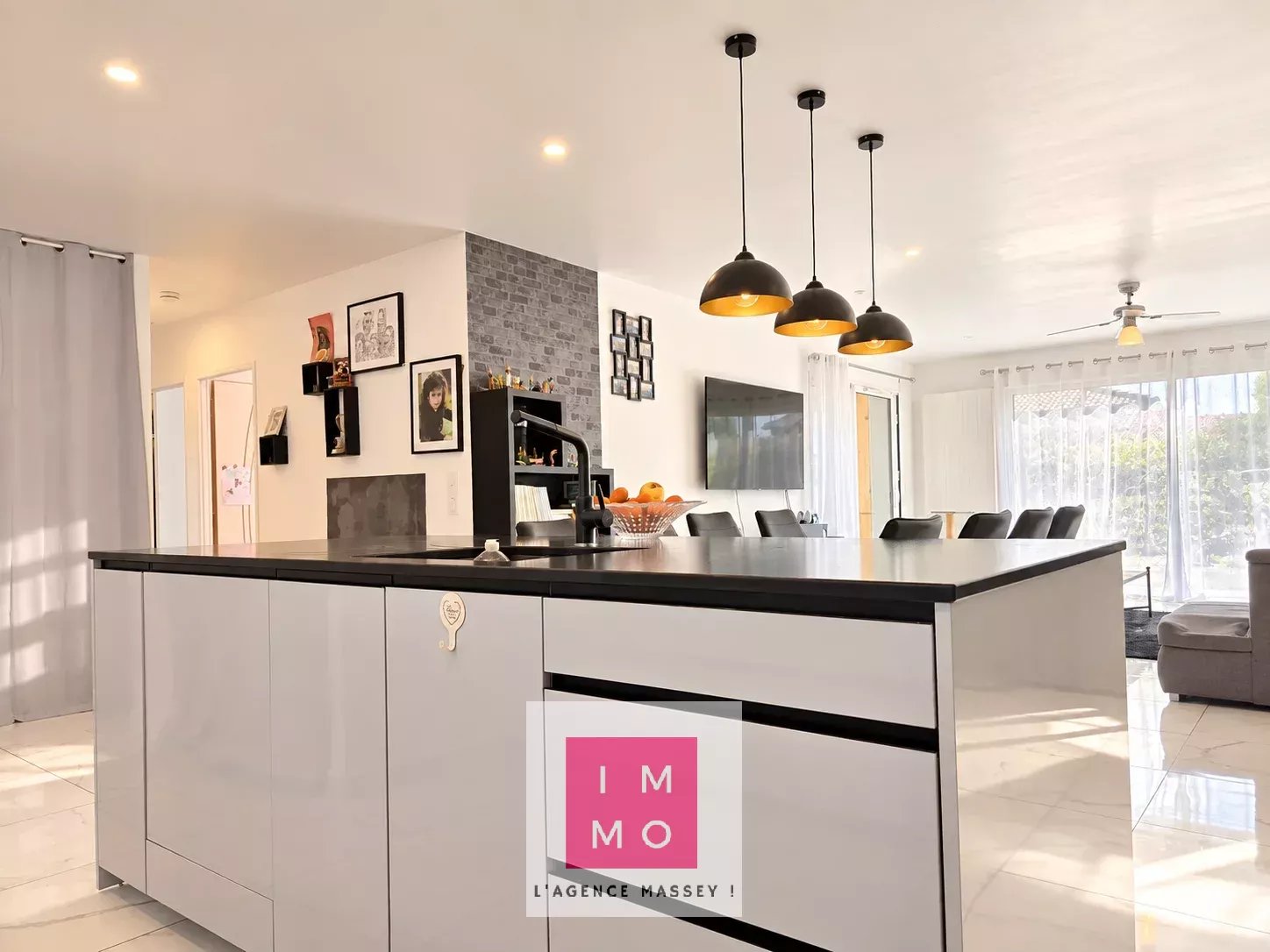 MAISON CONTEMPORAINE de PLAIN PIED 2022  avec Grand garage