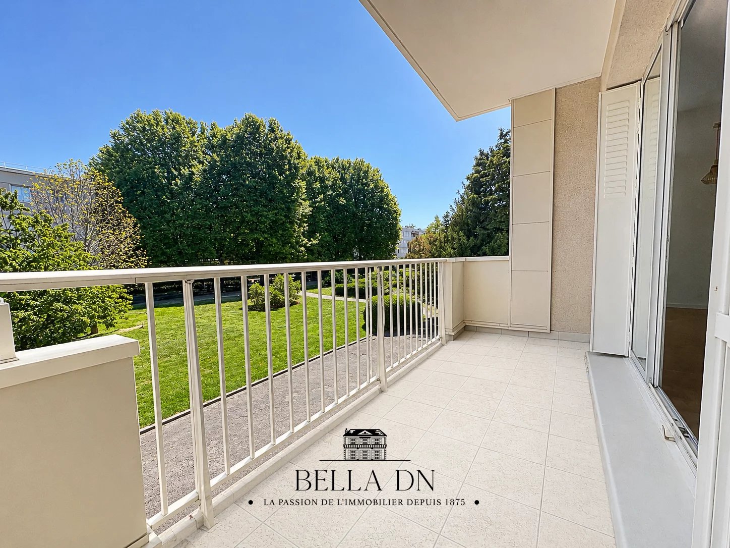 AURORE – Family Apartment 108 m² – 3/4 bedrooms – near forest / Family apartment in a green and peaceful setting