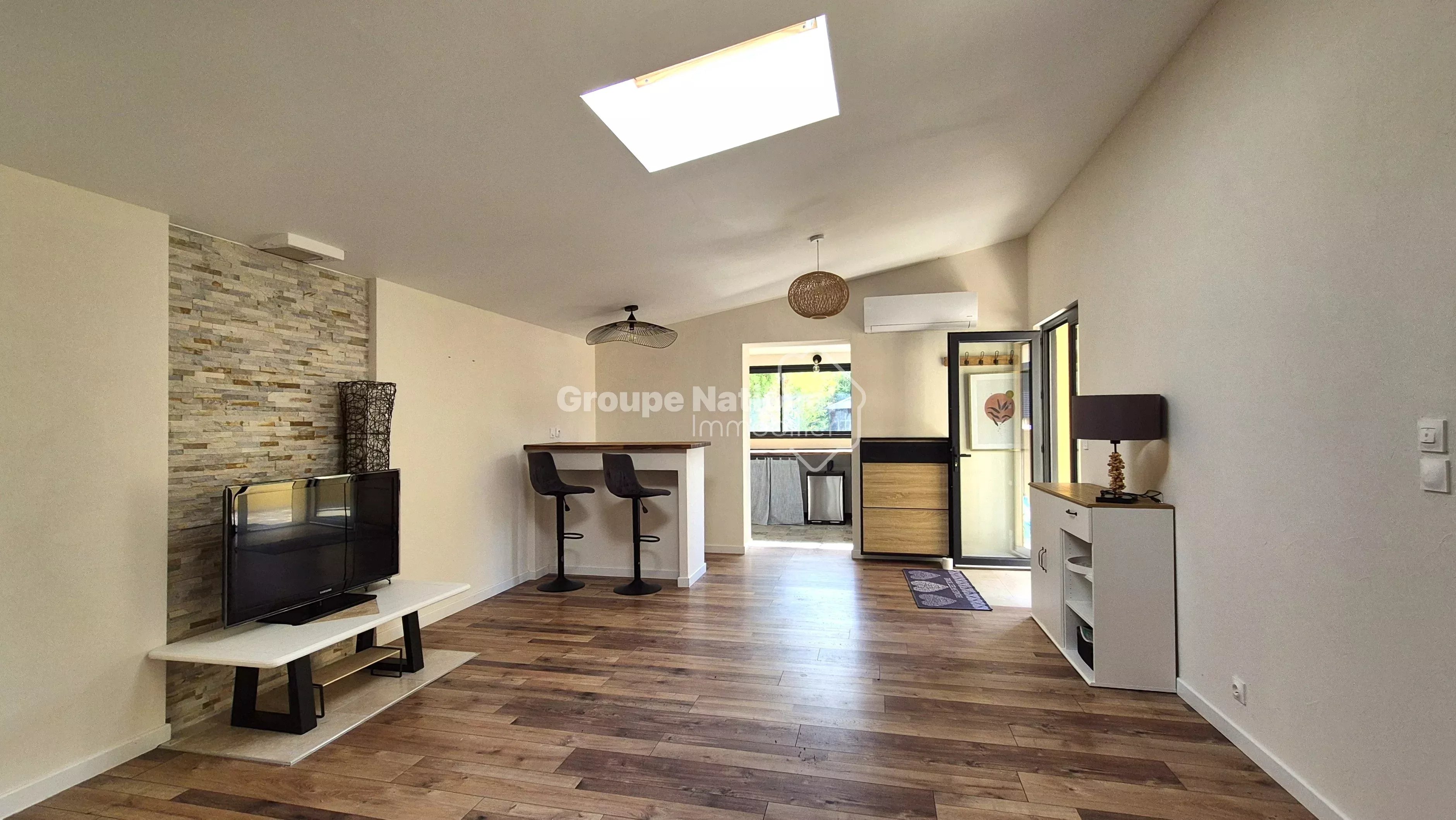 AUBIGNAN - MAISON SUR 2703 M² DE TERRAIN