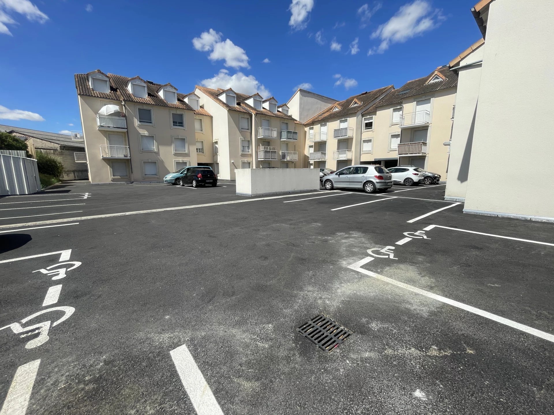 Studio meublé - 21 m² - BUXEROLLES