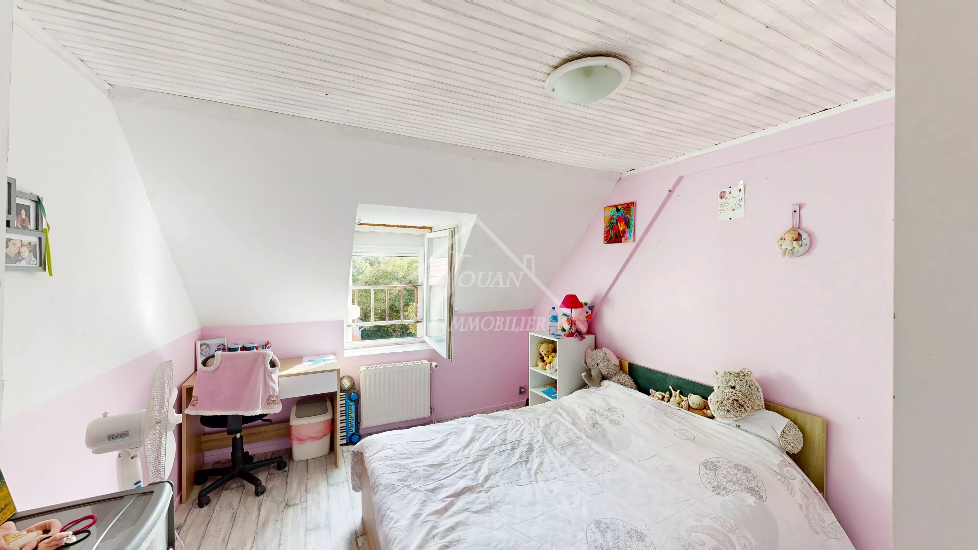 Maison familiale 5 chambres au calme – Saint-Léopardin-d'Augy