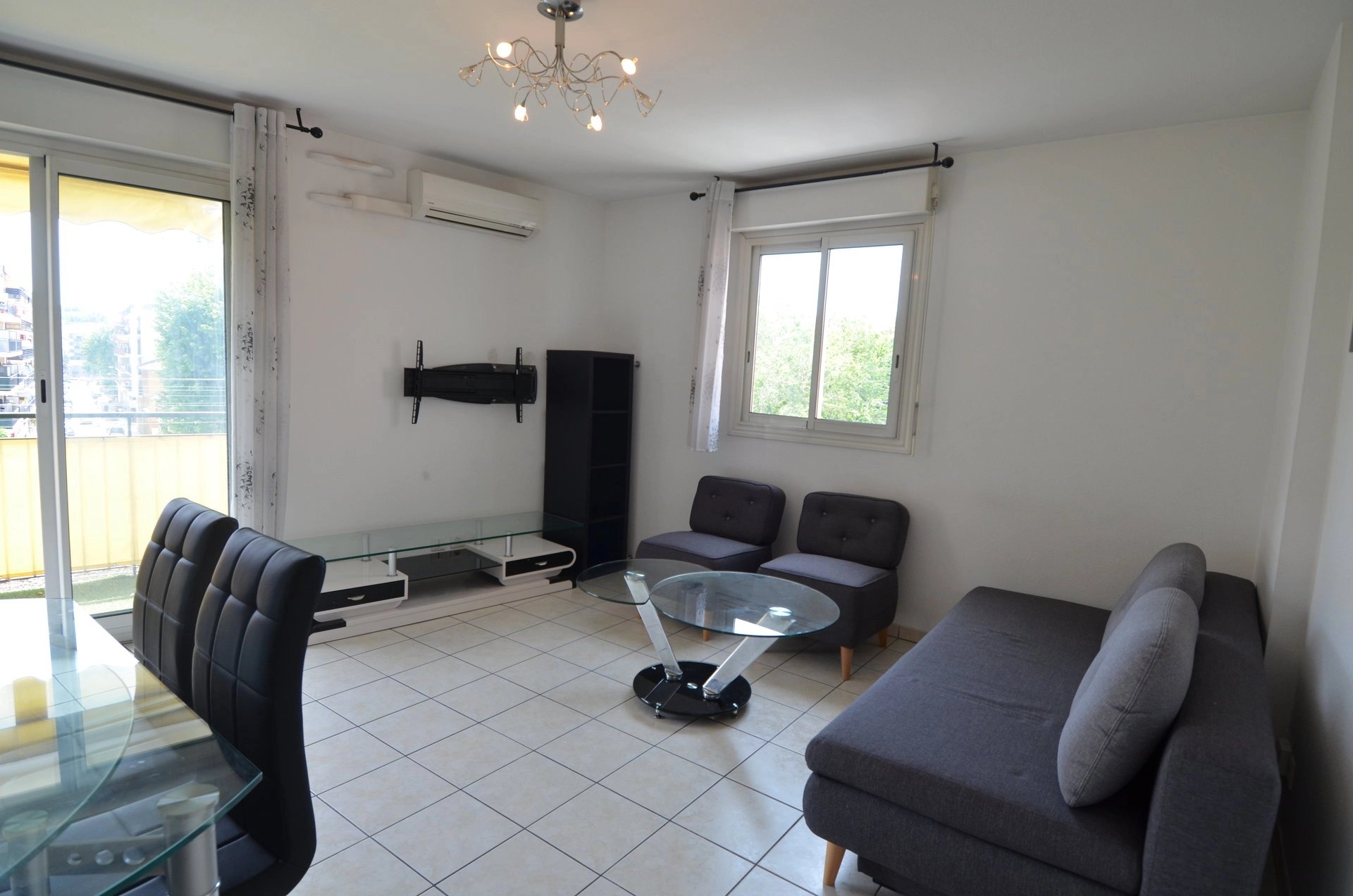 Location meublée 2p 41m² Nice / Riquier