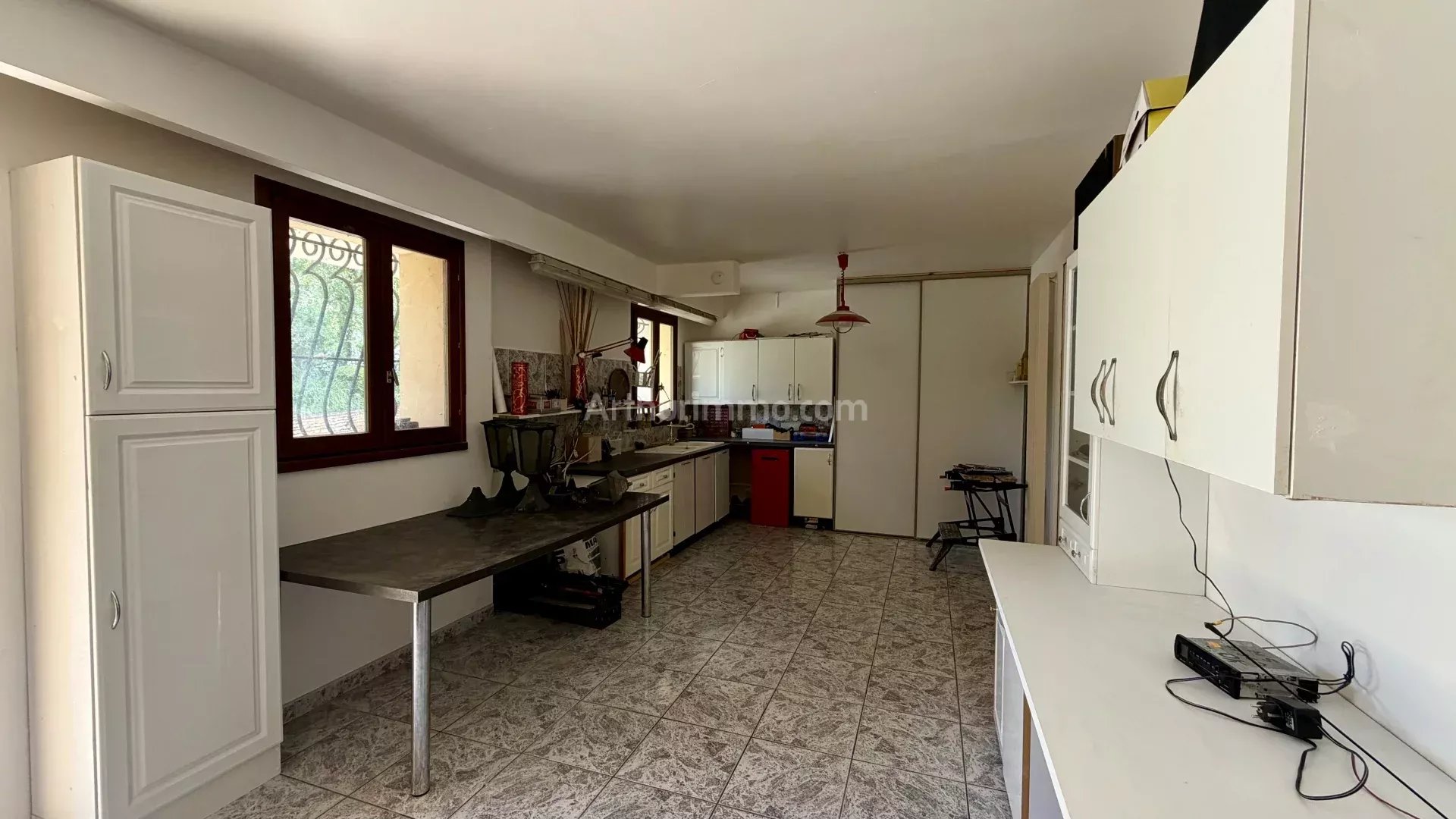 Belle maison spacieuse